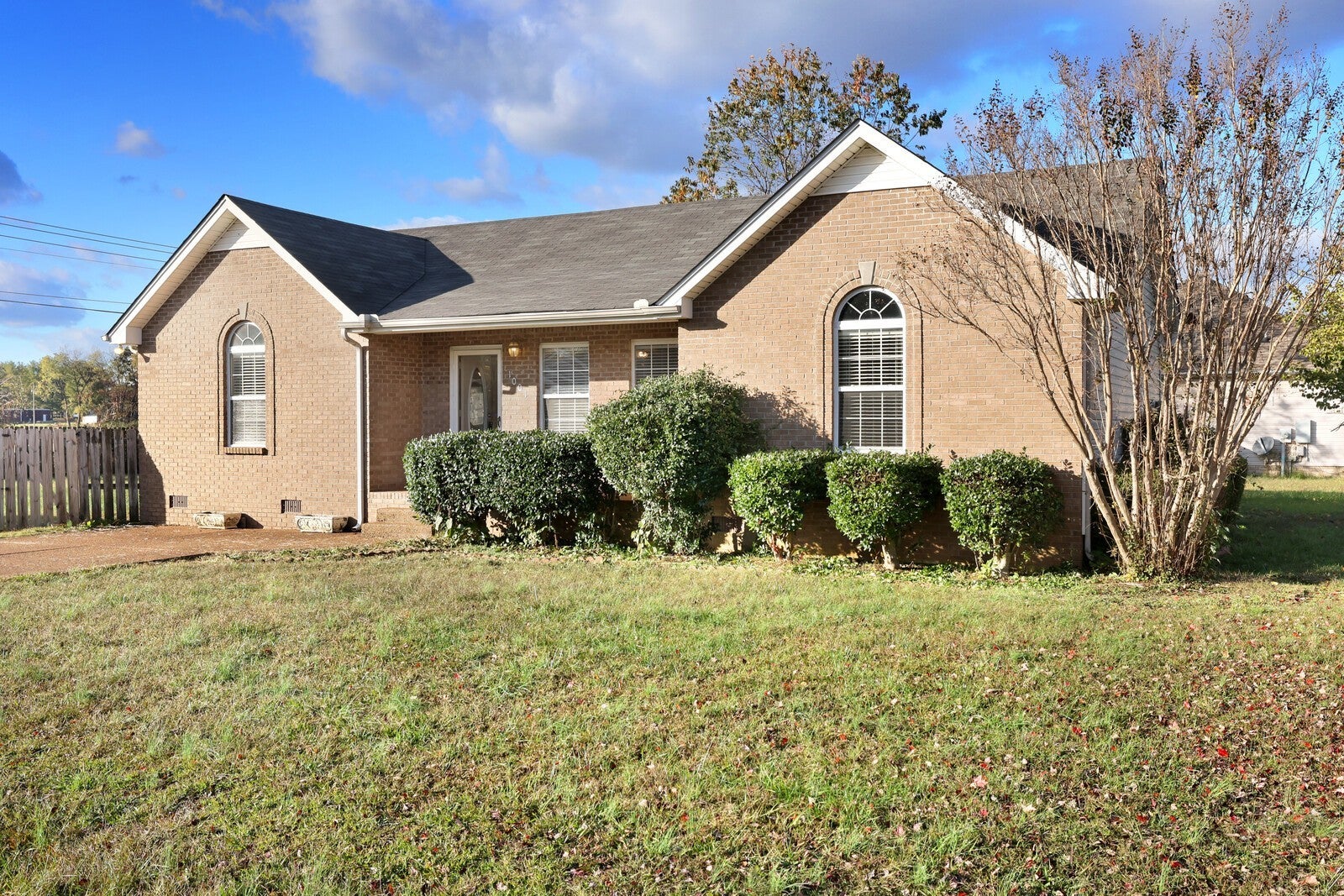 Home for sale in 1001 Chad St W Portland, TN