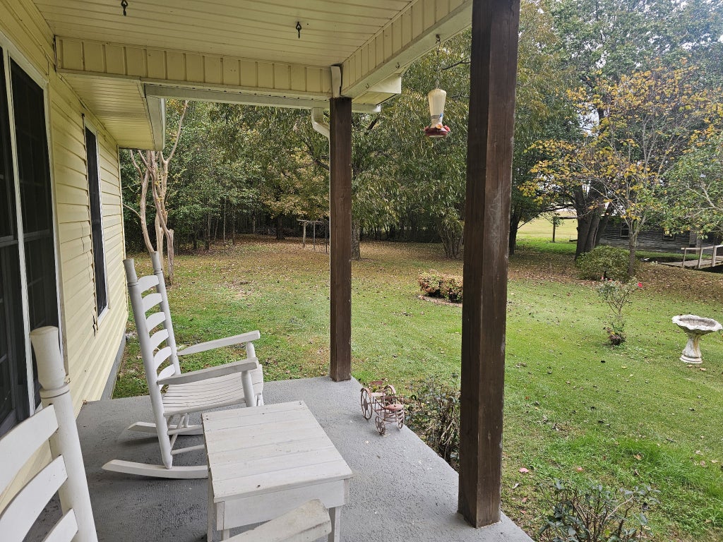 16829 David Crockett Pkwy W, Elora