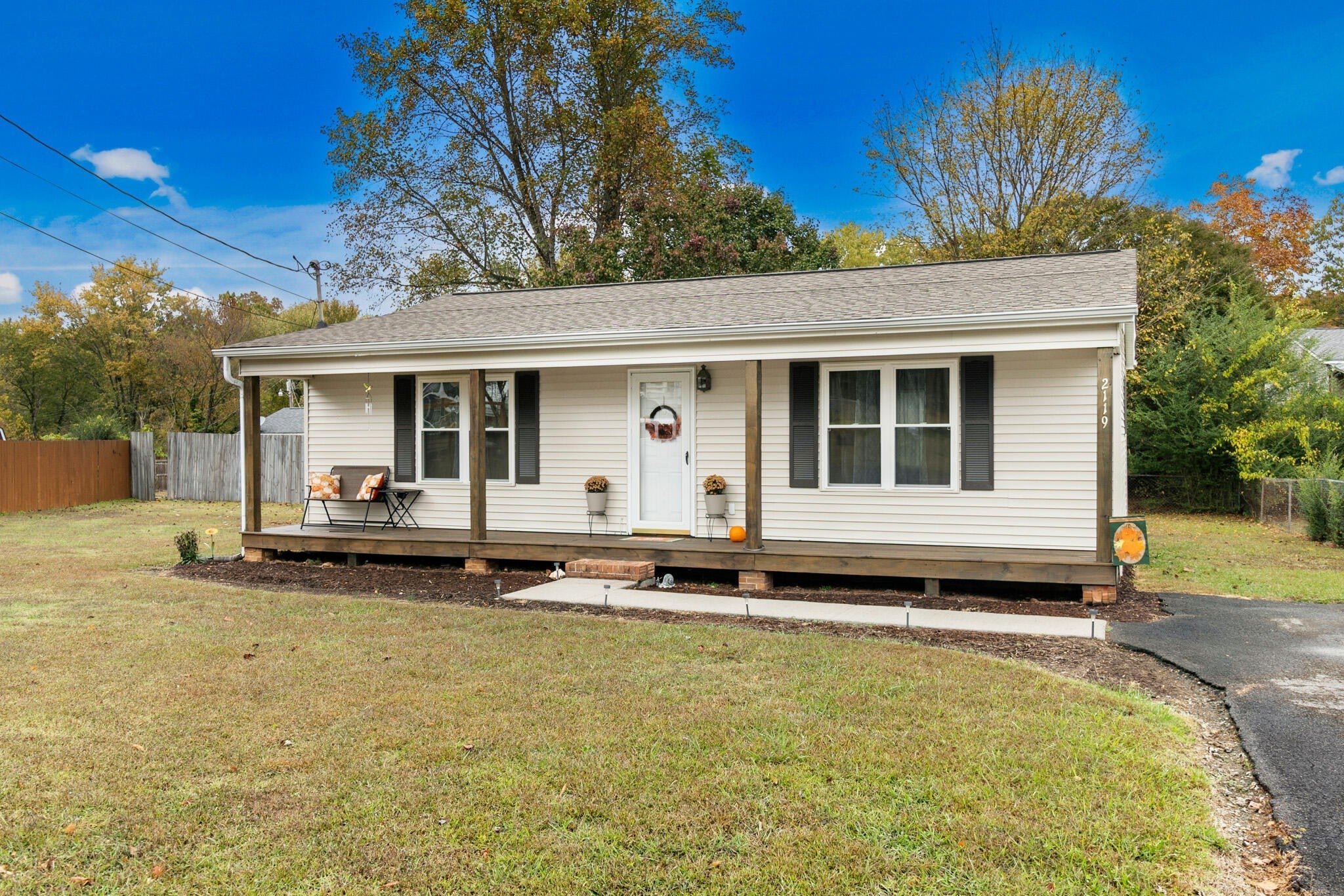 Photo of Listing #3036009