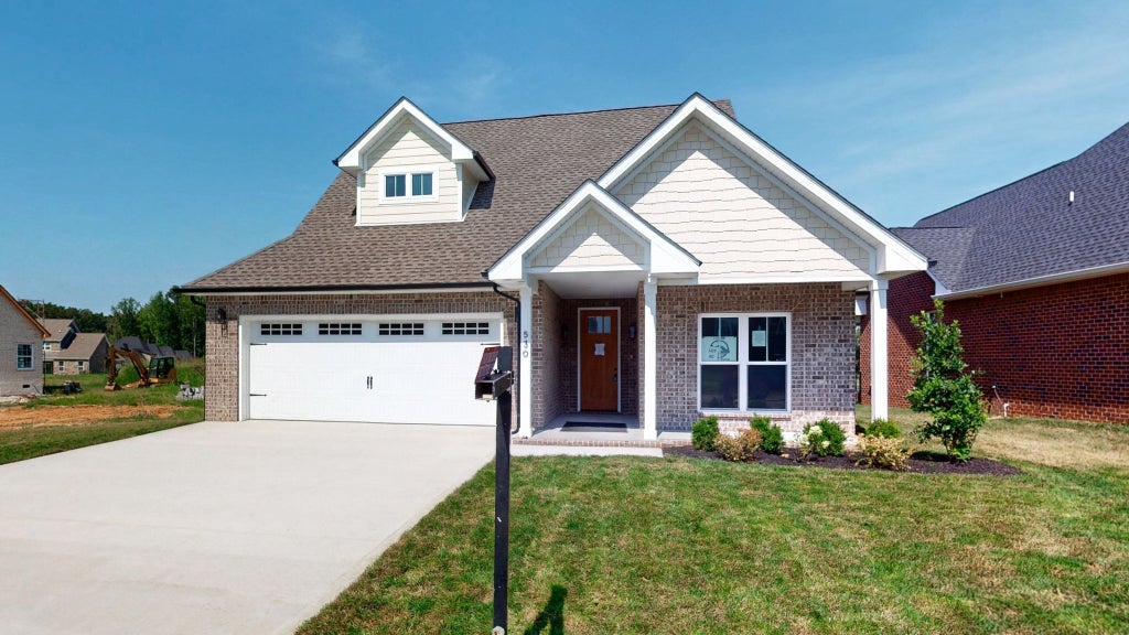 530 Foxglove Ln, Clarksville