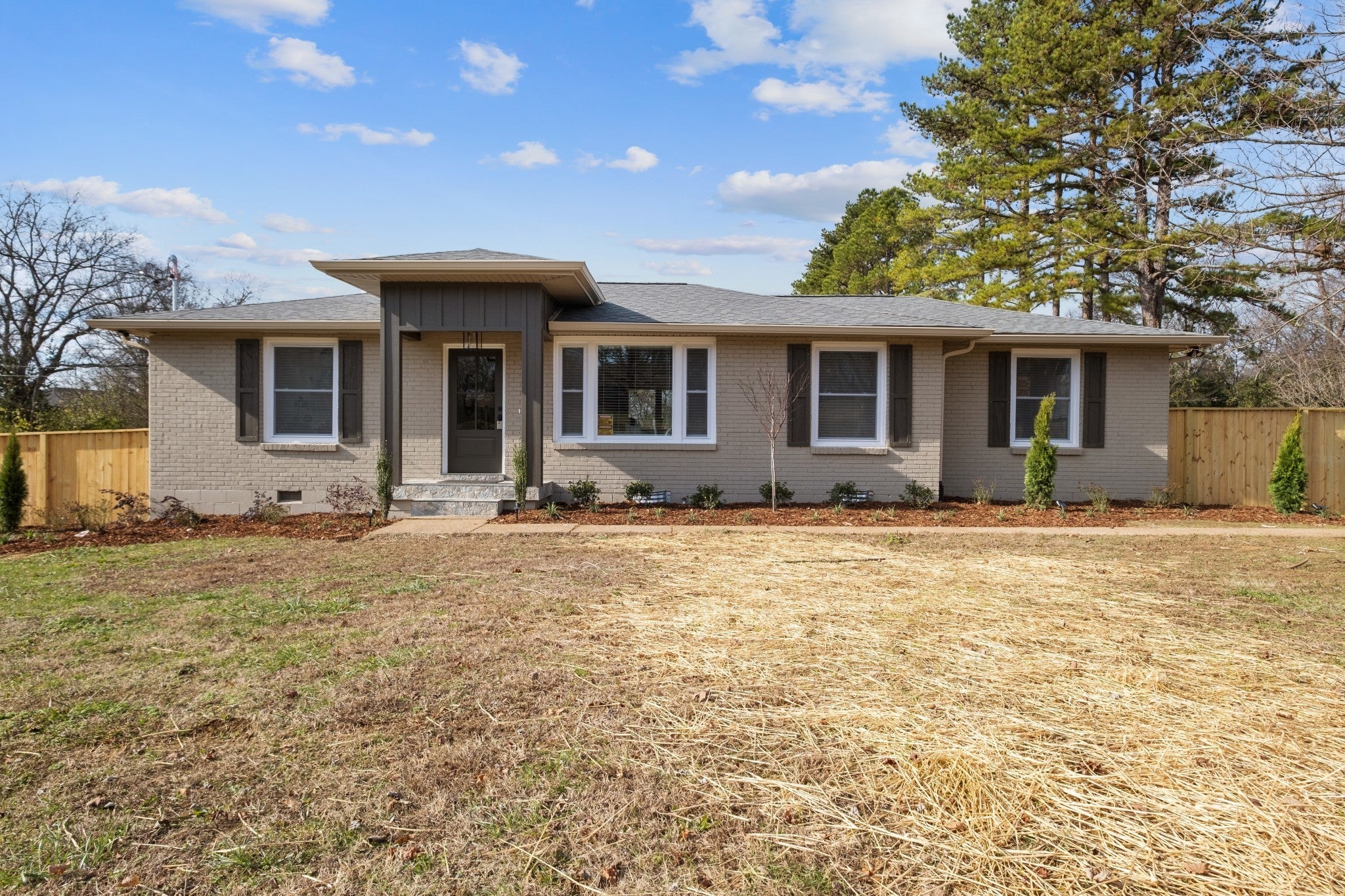 Photo of Listing #3036121