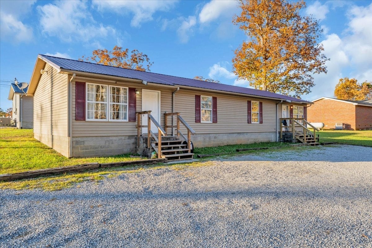 Photo of Listing #3037302