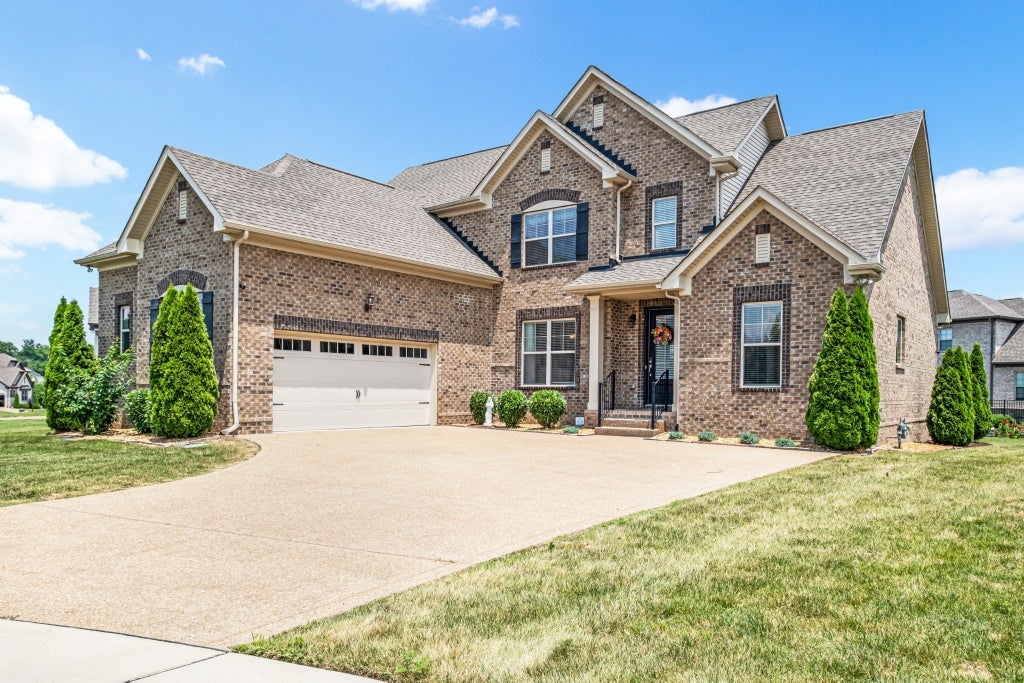 1423 Overcheck Ln, Gallatin