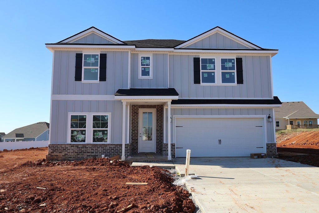 302 Strong Street, Columbia