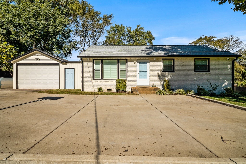 3804 Barlow Dr, Nashville