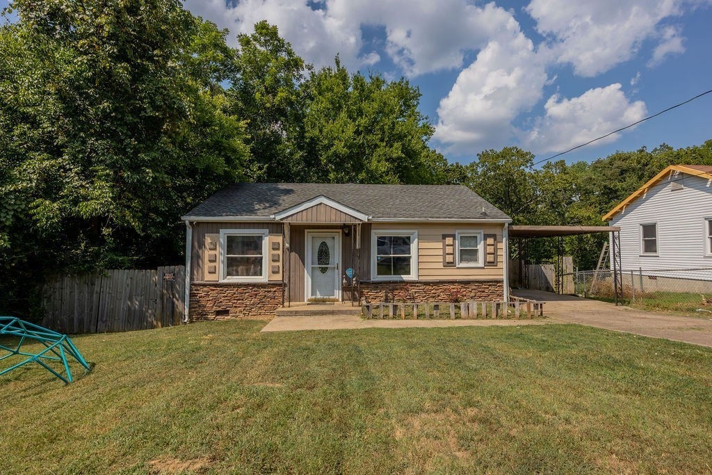 Photo of Listing #3037340