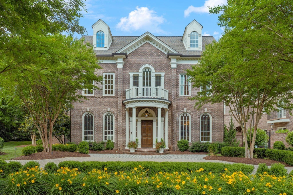 1616 Whispering Hills Dr, Franklin