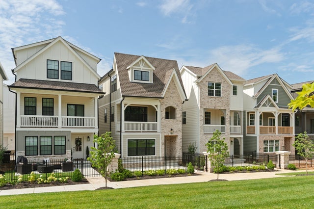 504 Edwin St 28, Nashville