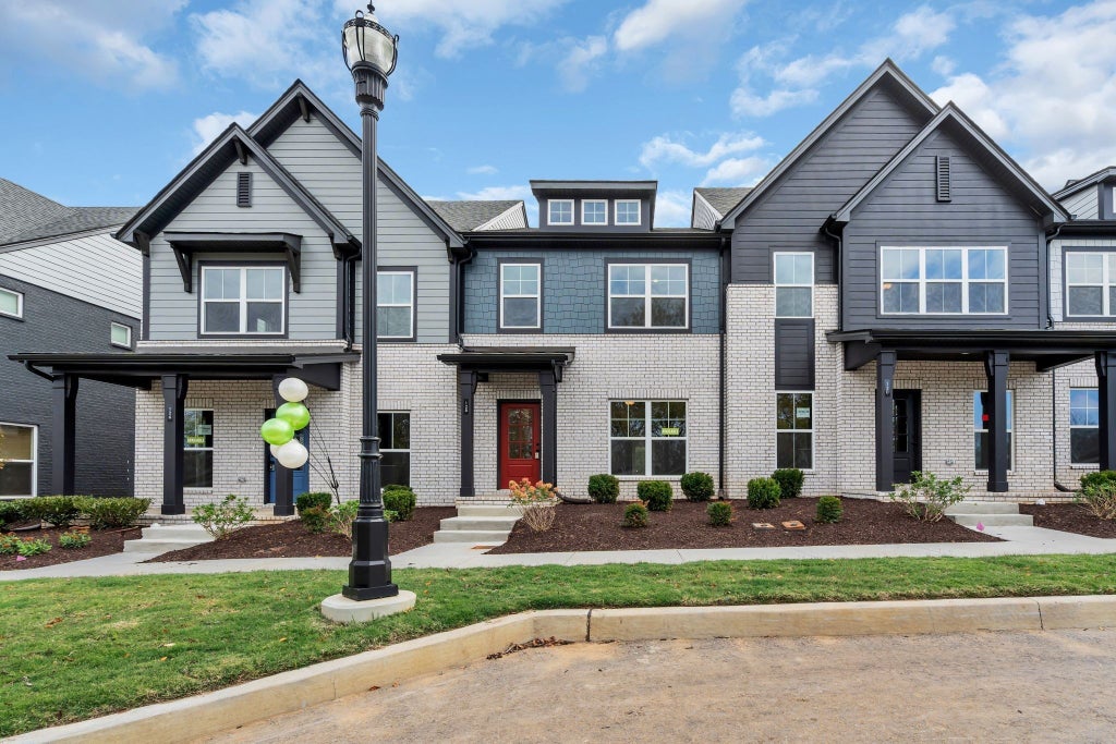 344 Twig Pvt Court, Hendersonville