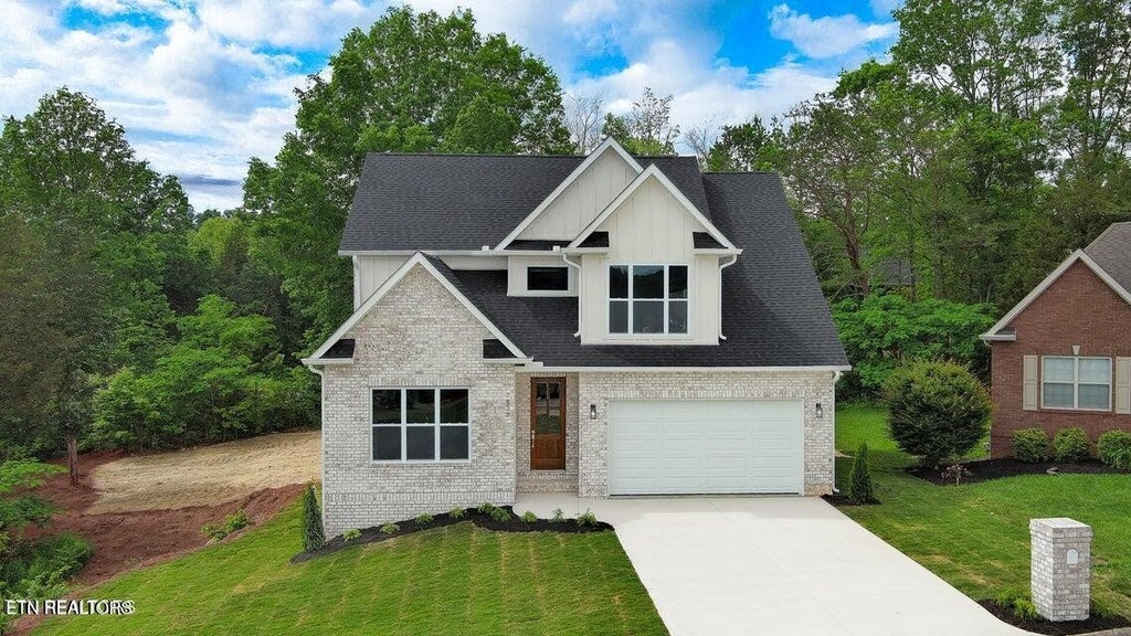 7837 Lake Mountain Lane, Knoxville