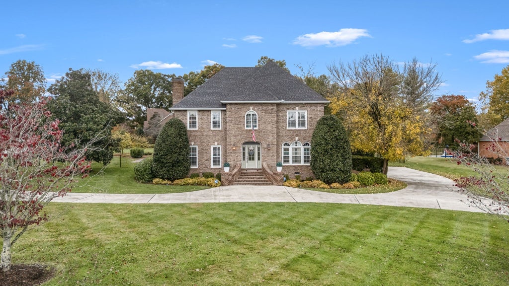 101 Fairways Blvd N, Tullahoma