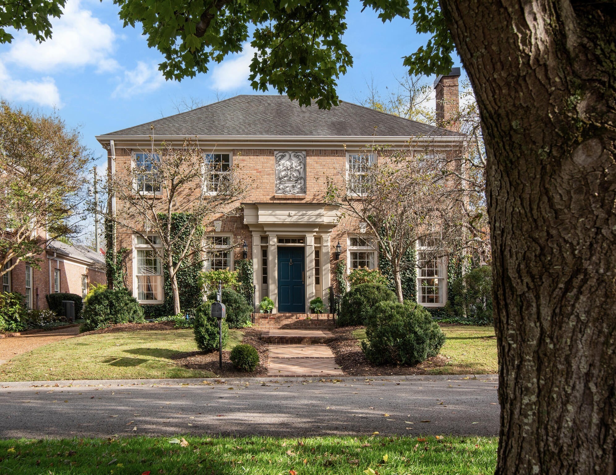 Photo of Listing #3037652