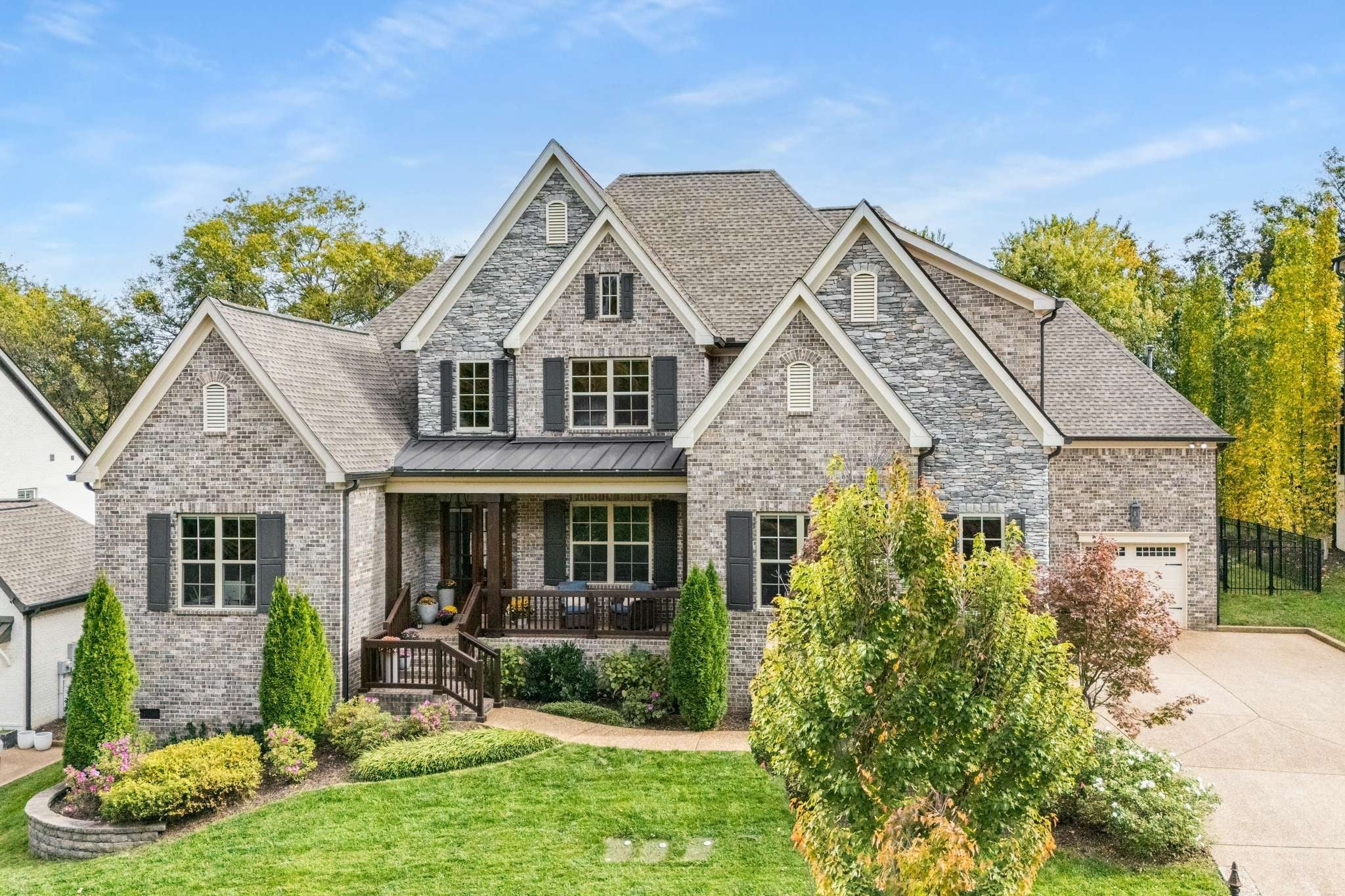 Photo of Listing #3037779