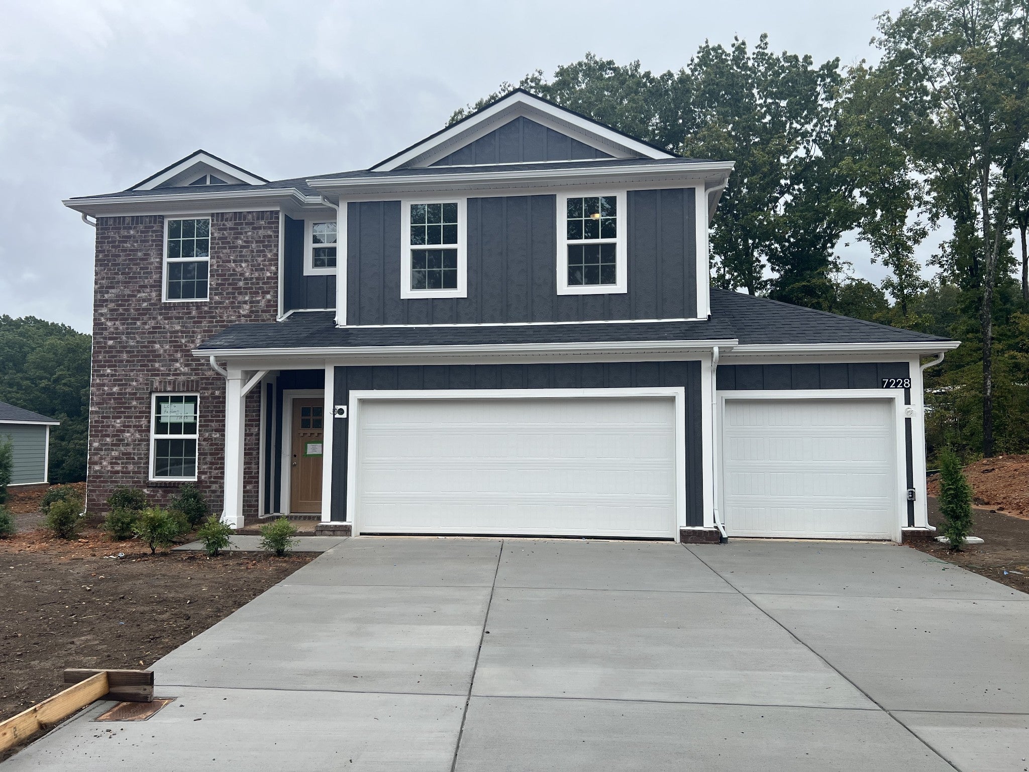 Photo of Listing #3037785