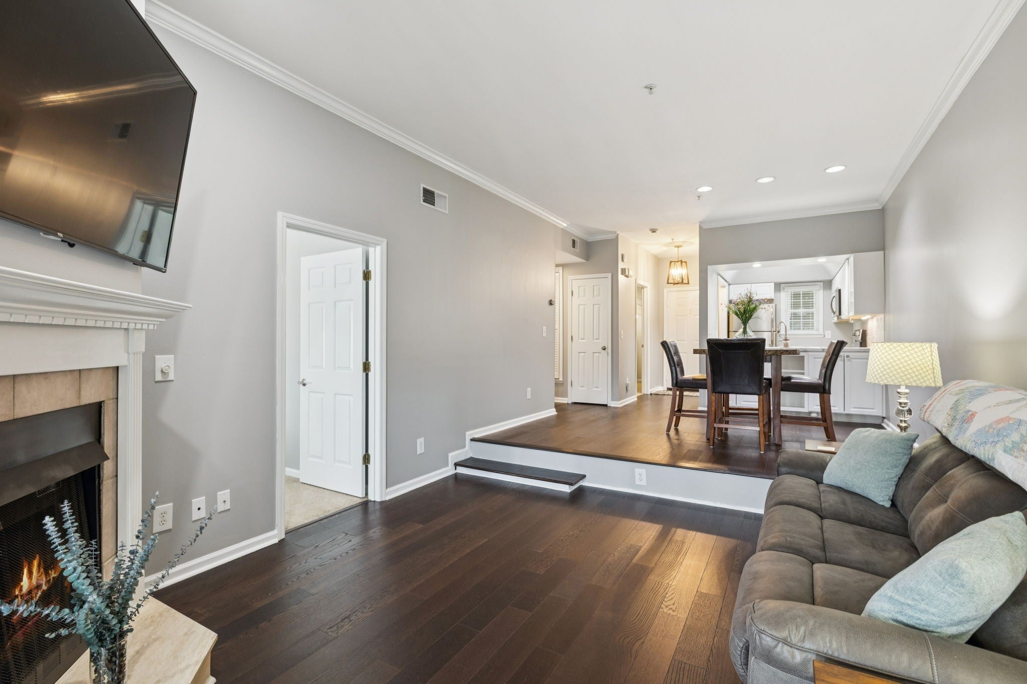 Photo of Listing #3037791