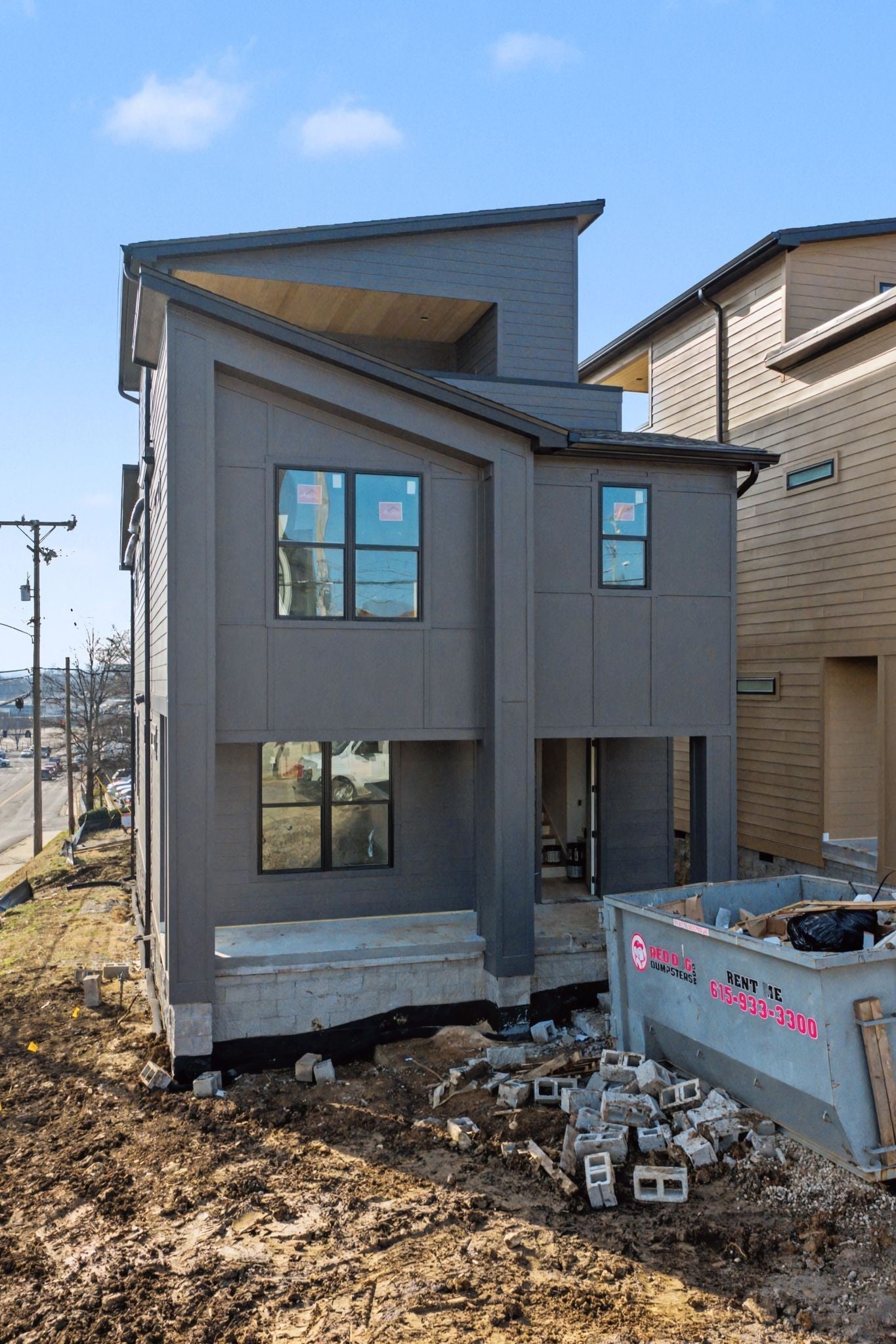 Photo of Listing #3037809