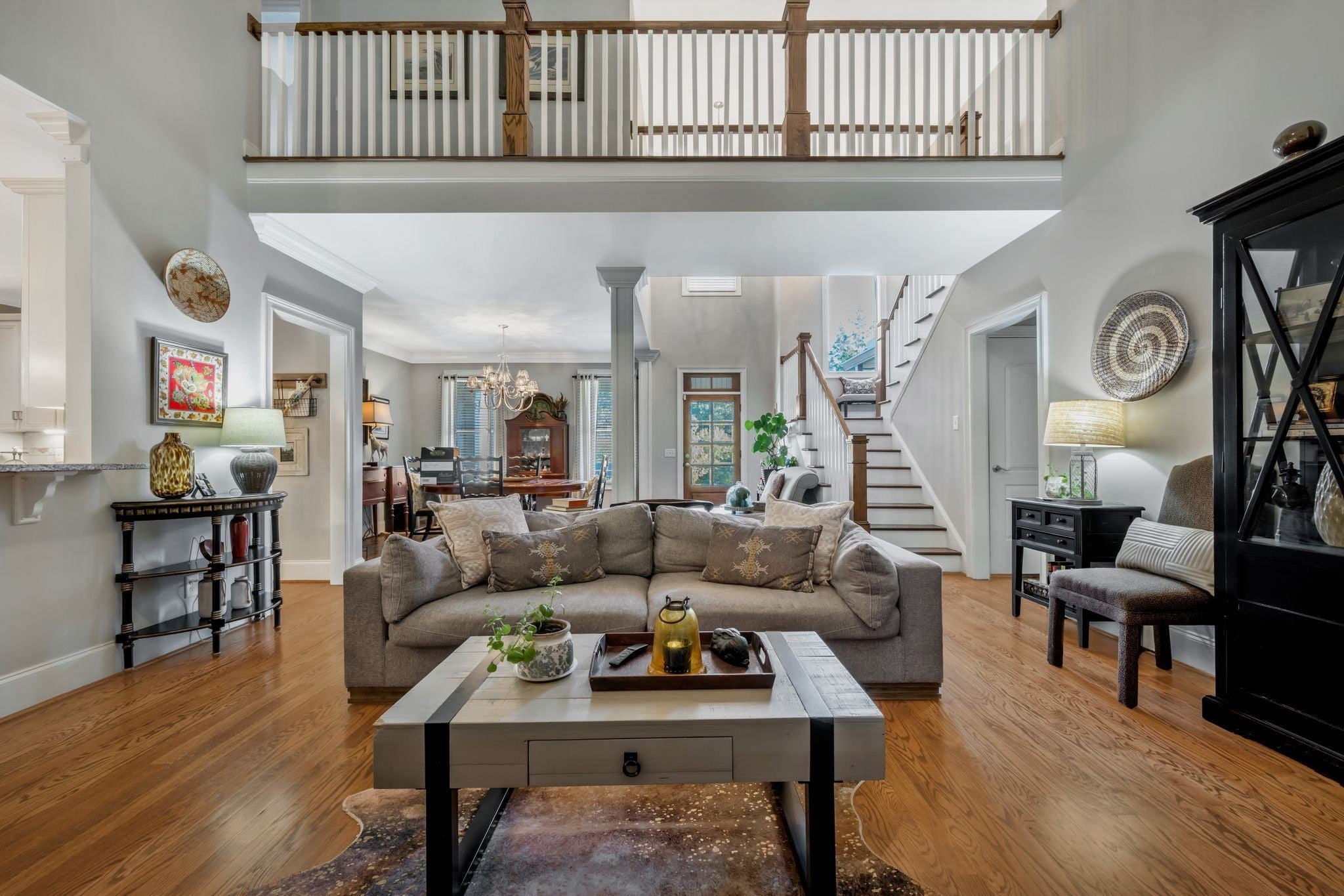 Photo of Listing #3037841