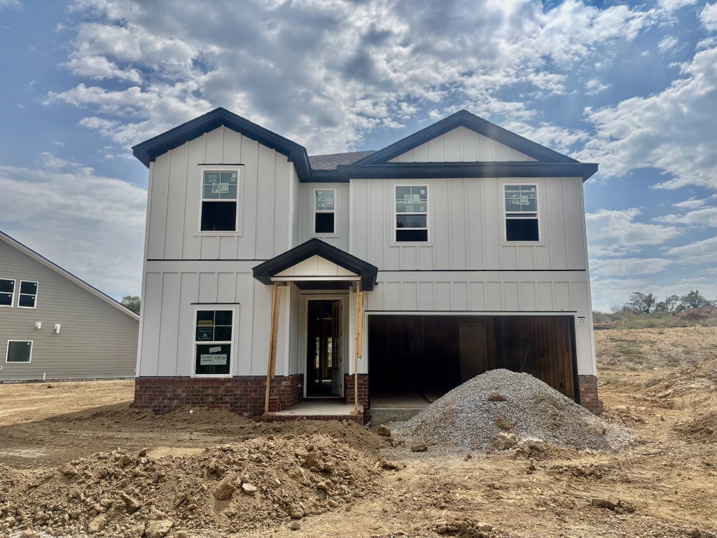 240 Rose Hannah Dr, Gallatin