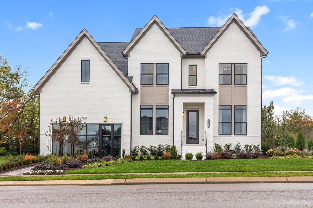 1425 Round Hill Lane, Spring Hill