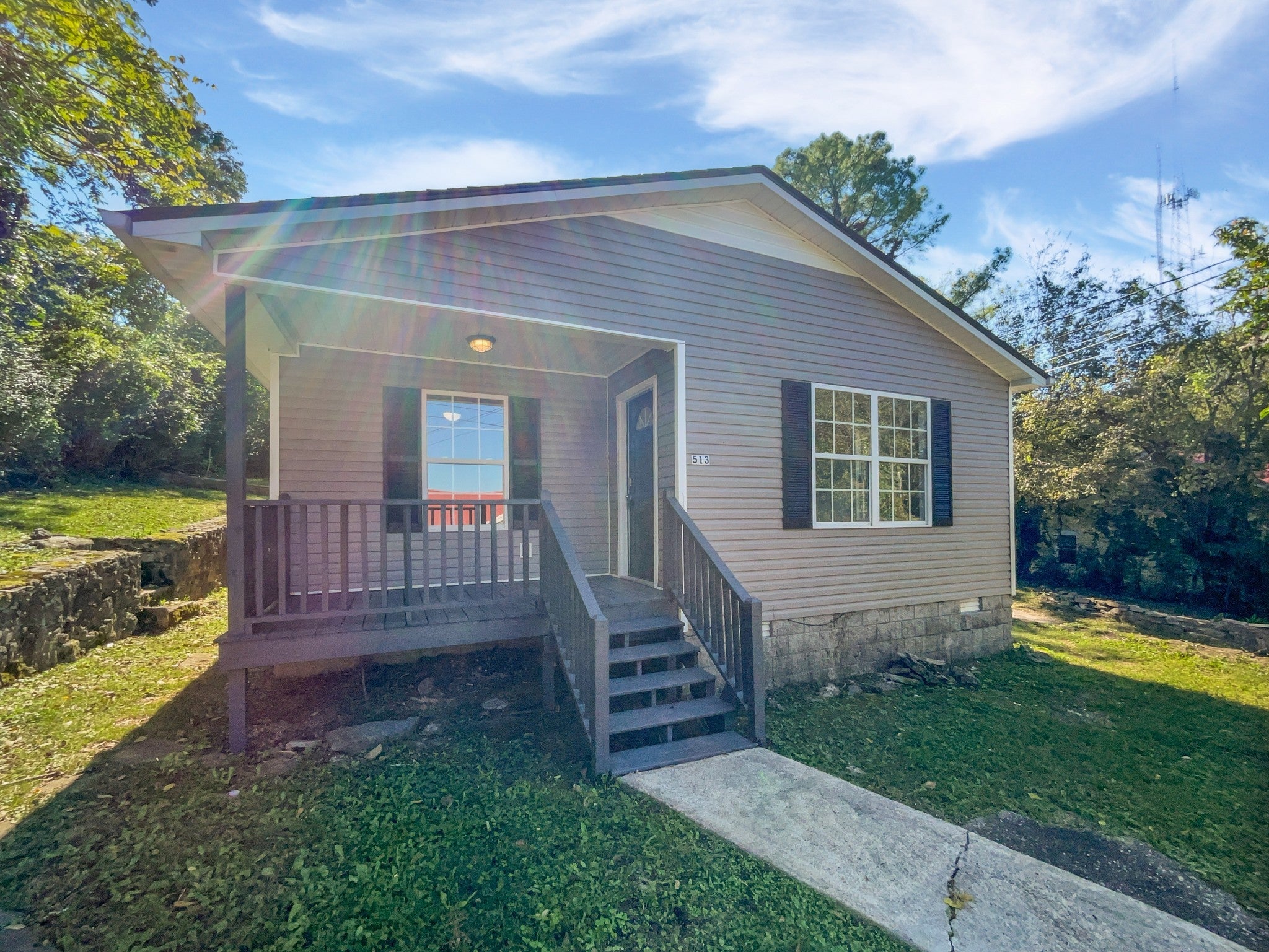 Photo of Listing #3037984