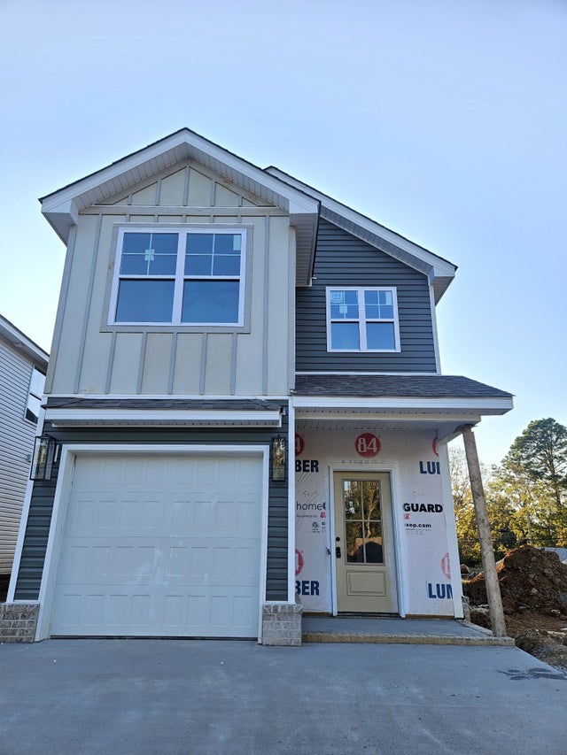 83 Charlotte Rd, Clarksville