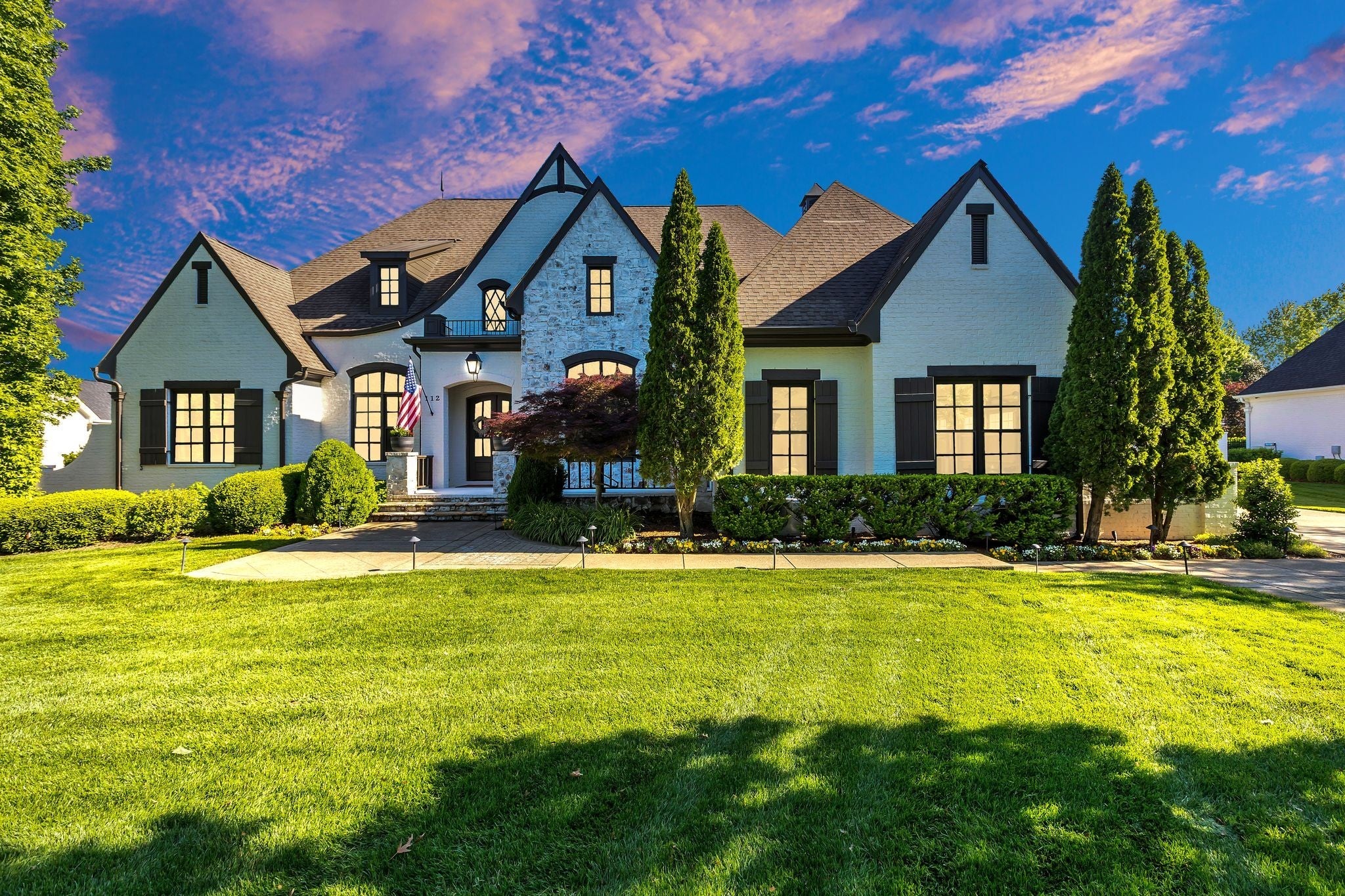 Photo of Listing #3038210