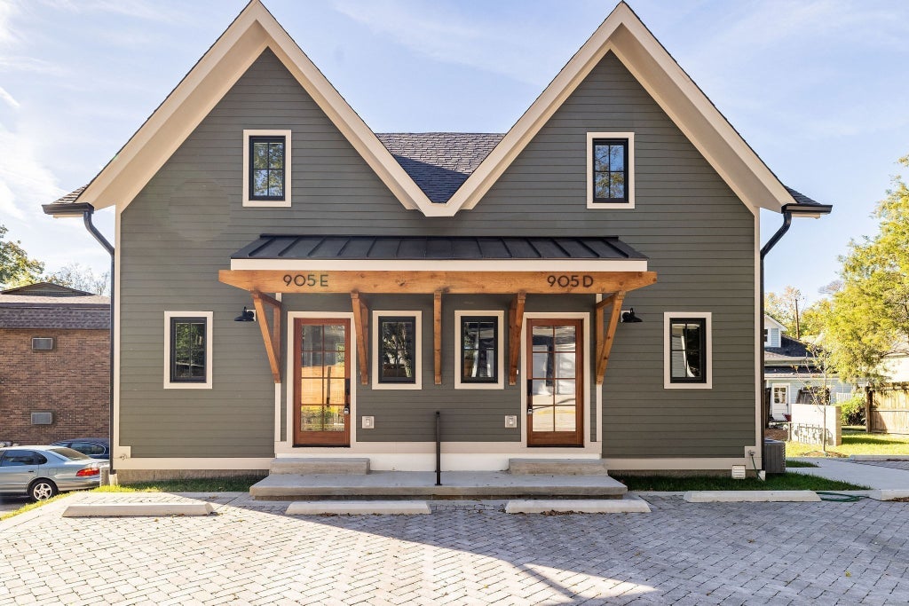 905 N 12th St D, Nashville