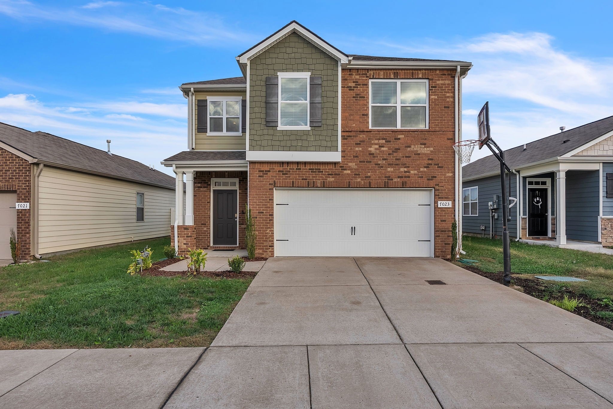 Photo of Listing #3038307