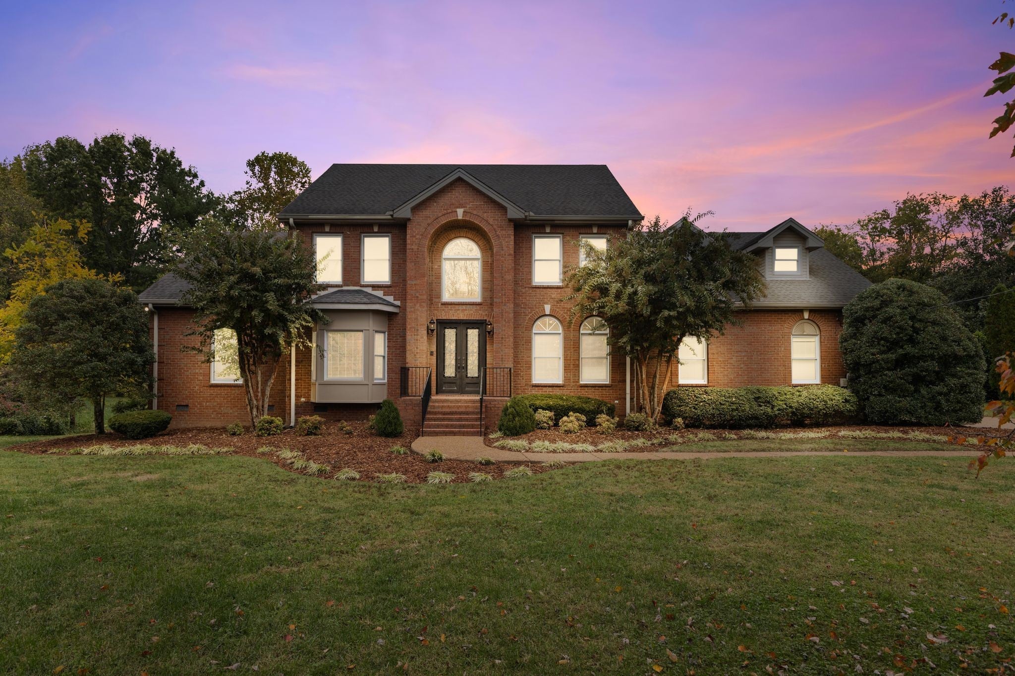 Photo of Listing #3038332