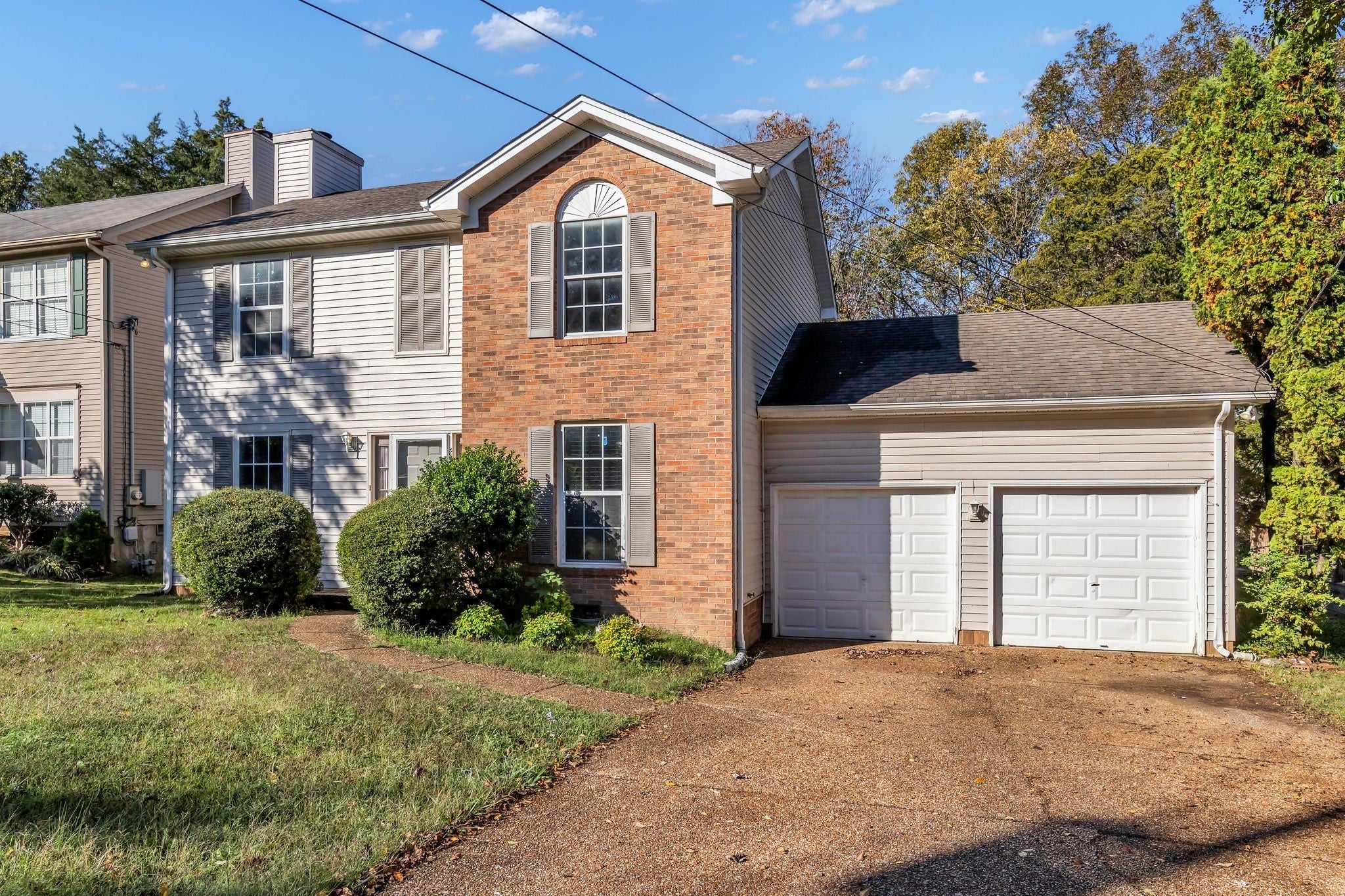 Photo of Listing #3038402