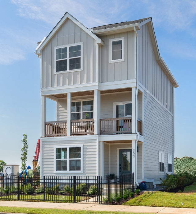 249 Nesbitt Ln, Madison