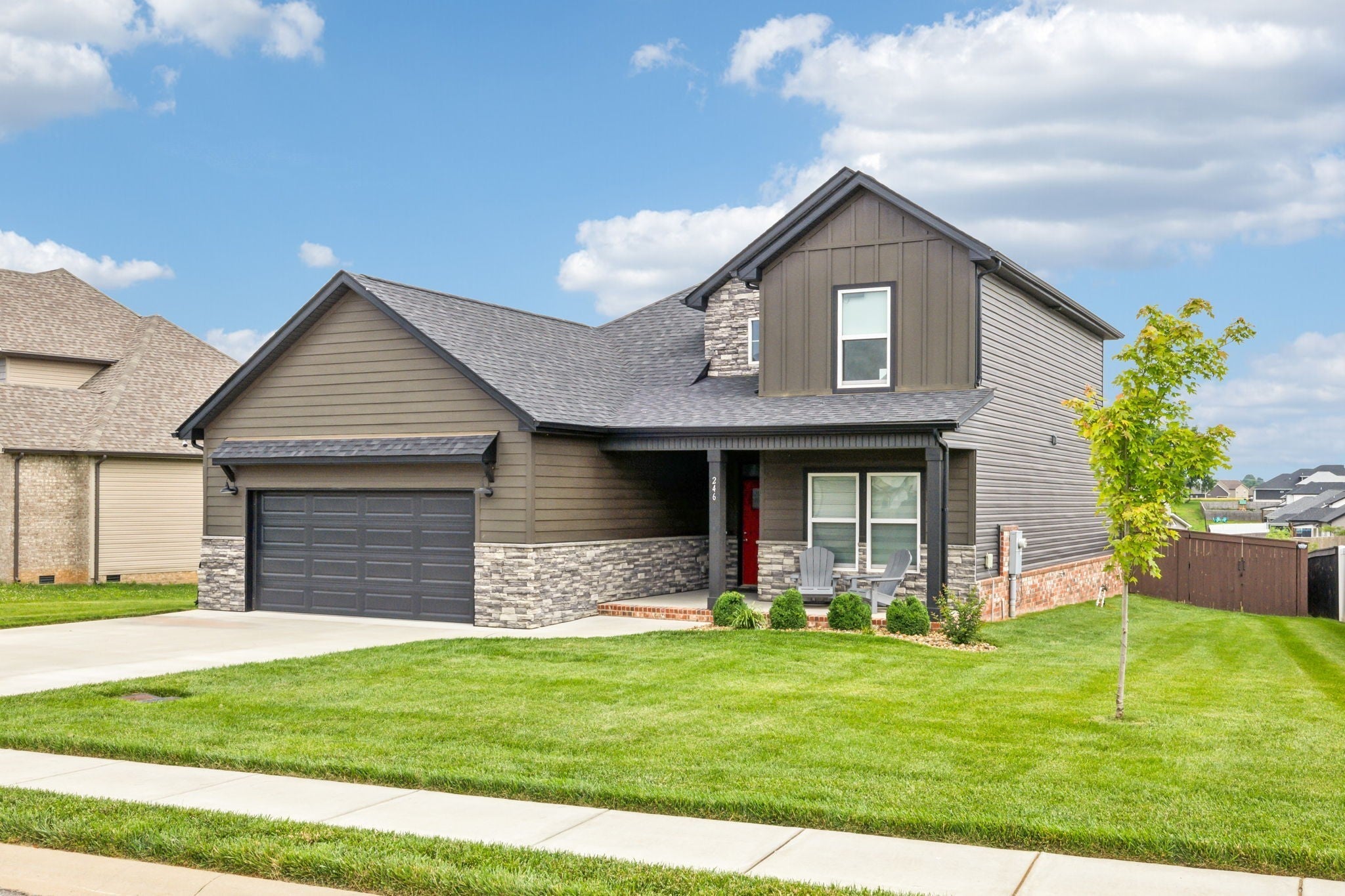 Photo of Listing #3038477