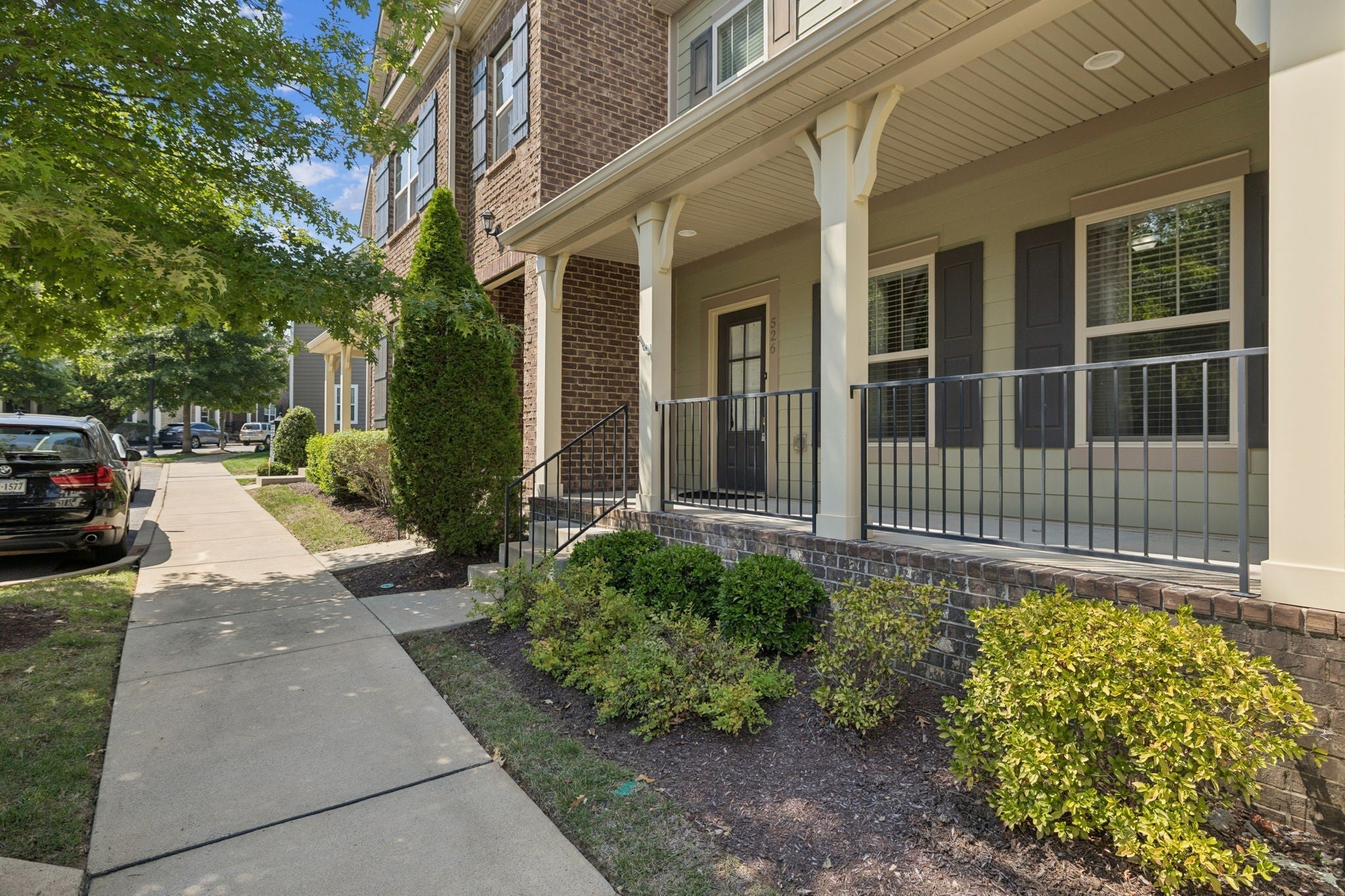 Photo of Listing #3038696