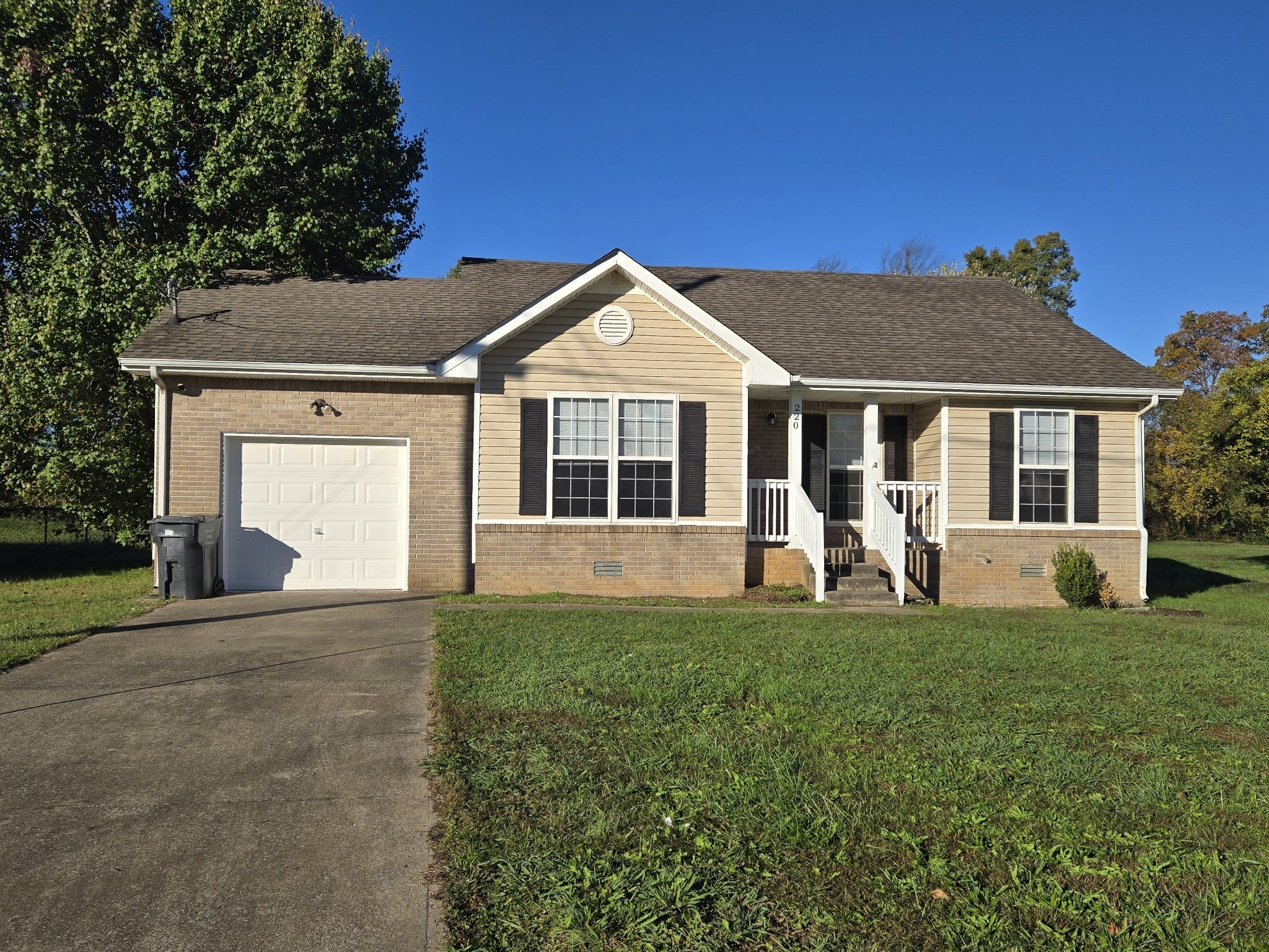 Photo of Listing #3038779