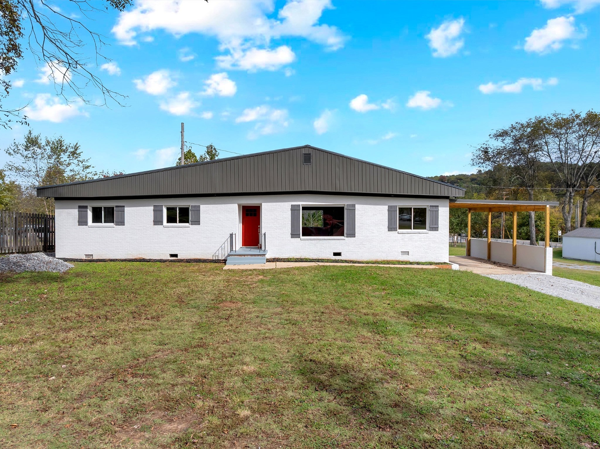 Photo of Listing #3038796