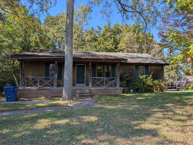 514 Lisa Ct, Clarksville