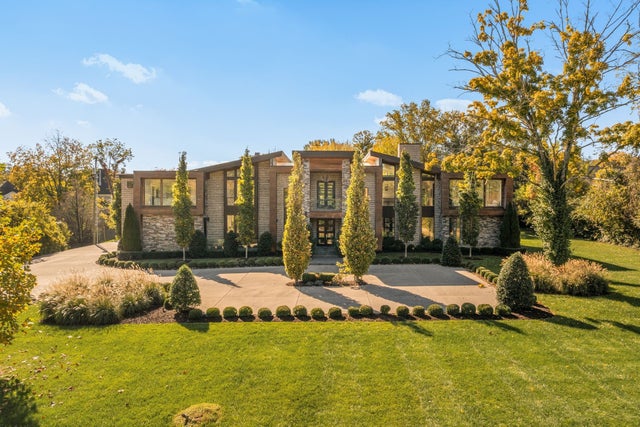 869 Battery Ln, Nashville