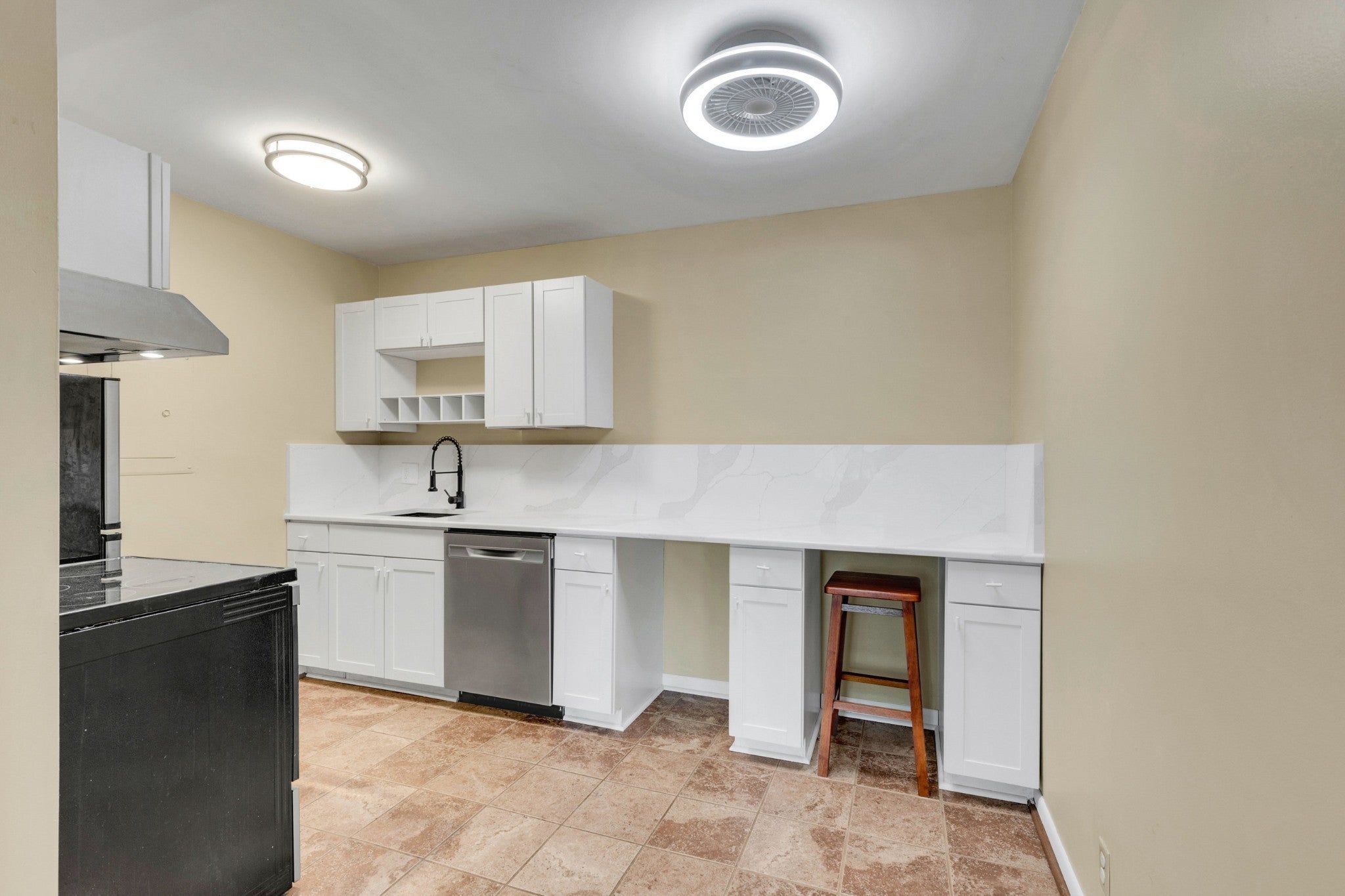 Photo of Listing #3039119