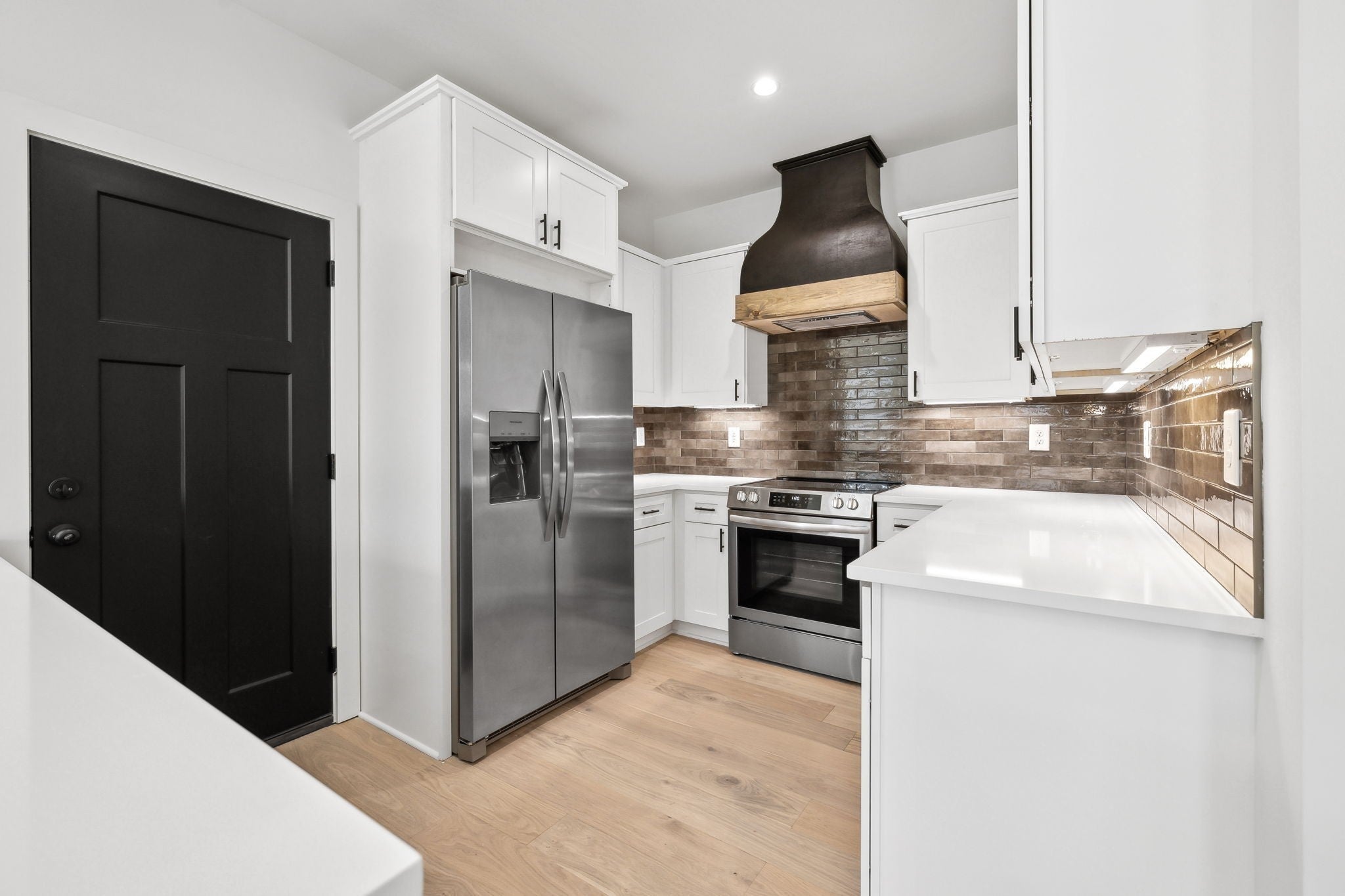 Photo of Listing #3039258