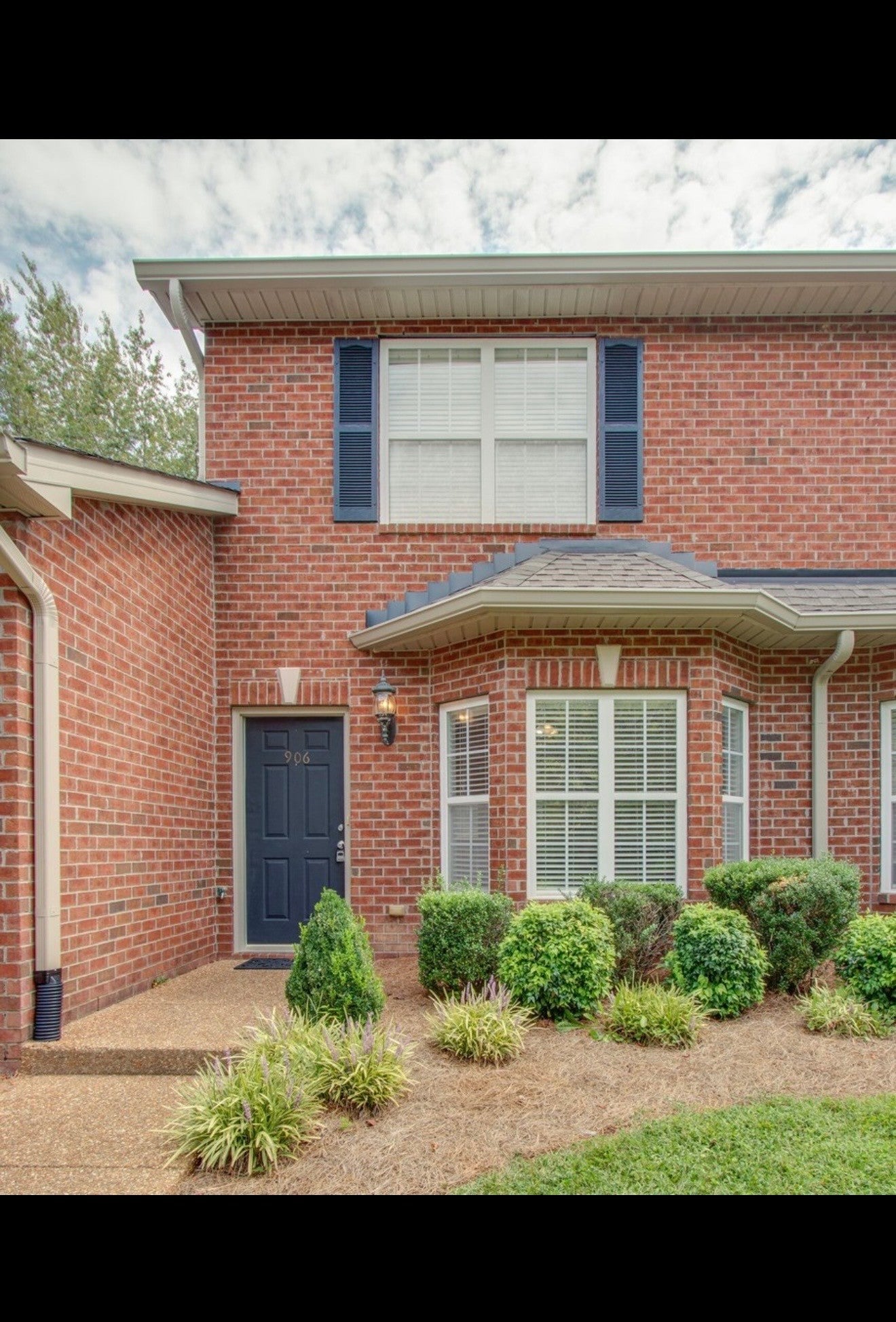 Photo of Listing #3039290