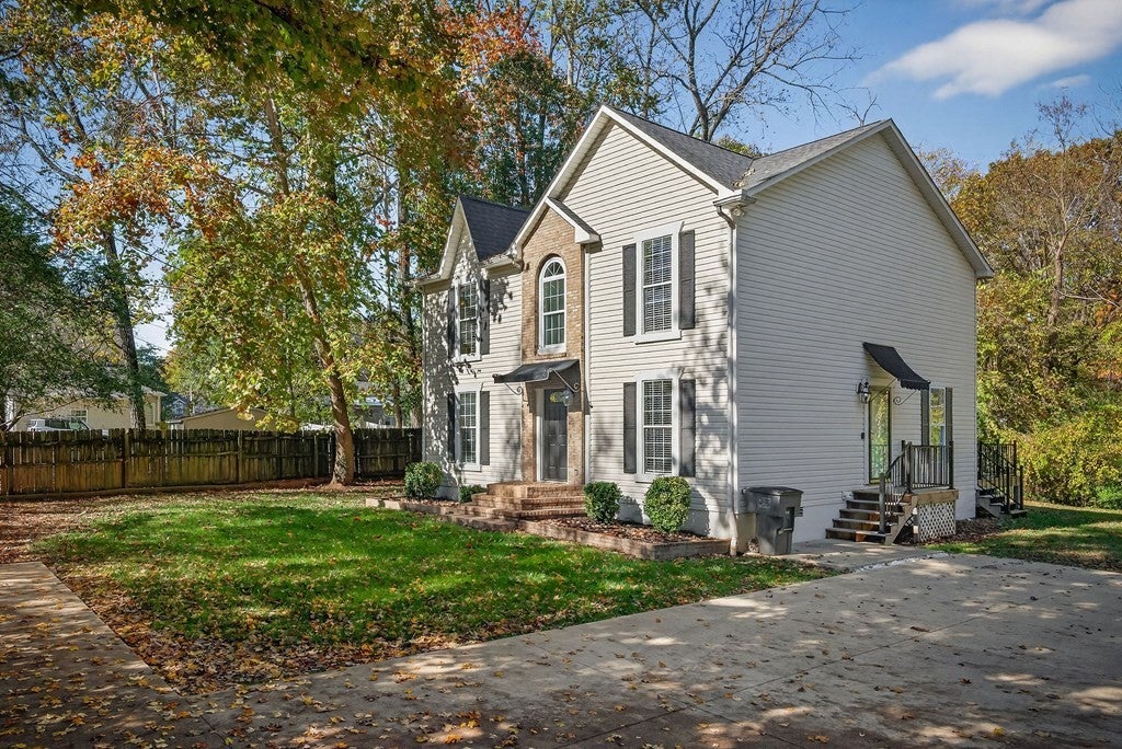 Photo of Listing #3039291