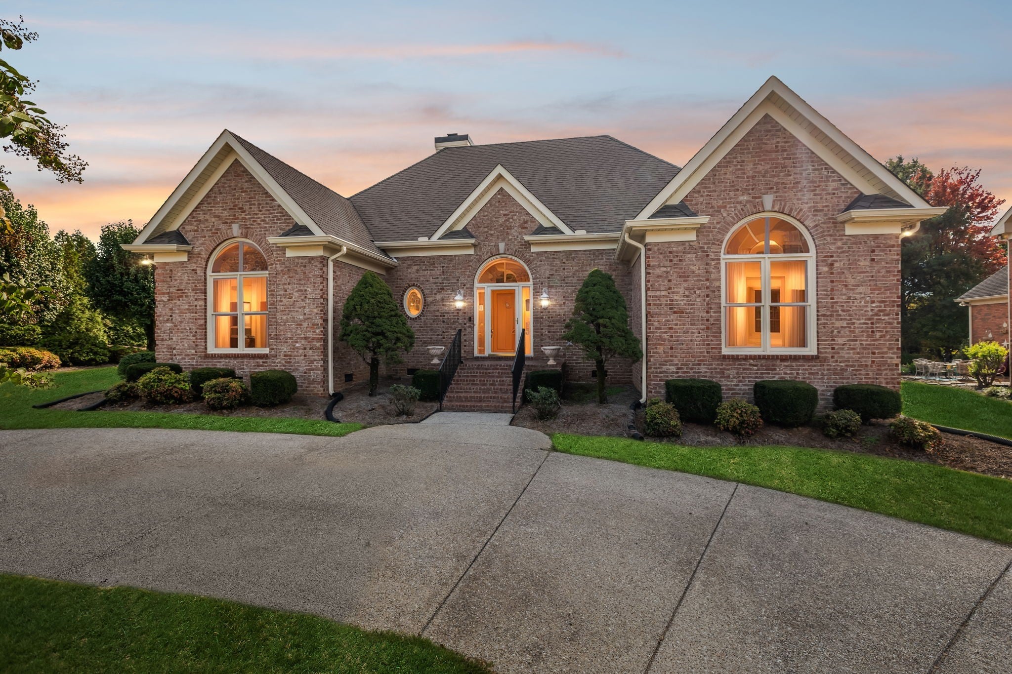 Photo of Listing #3039293