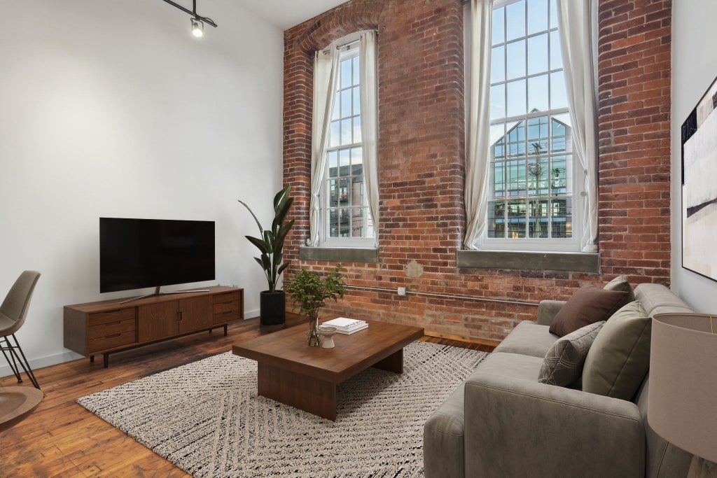 1350 Rosa L Parks Blvd 338, Nashville