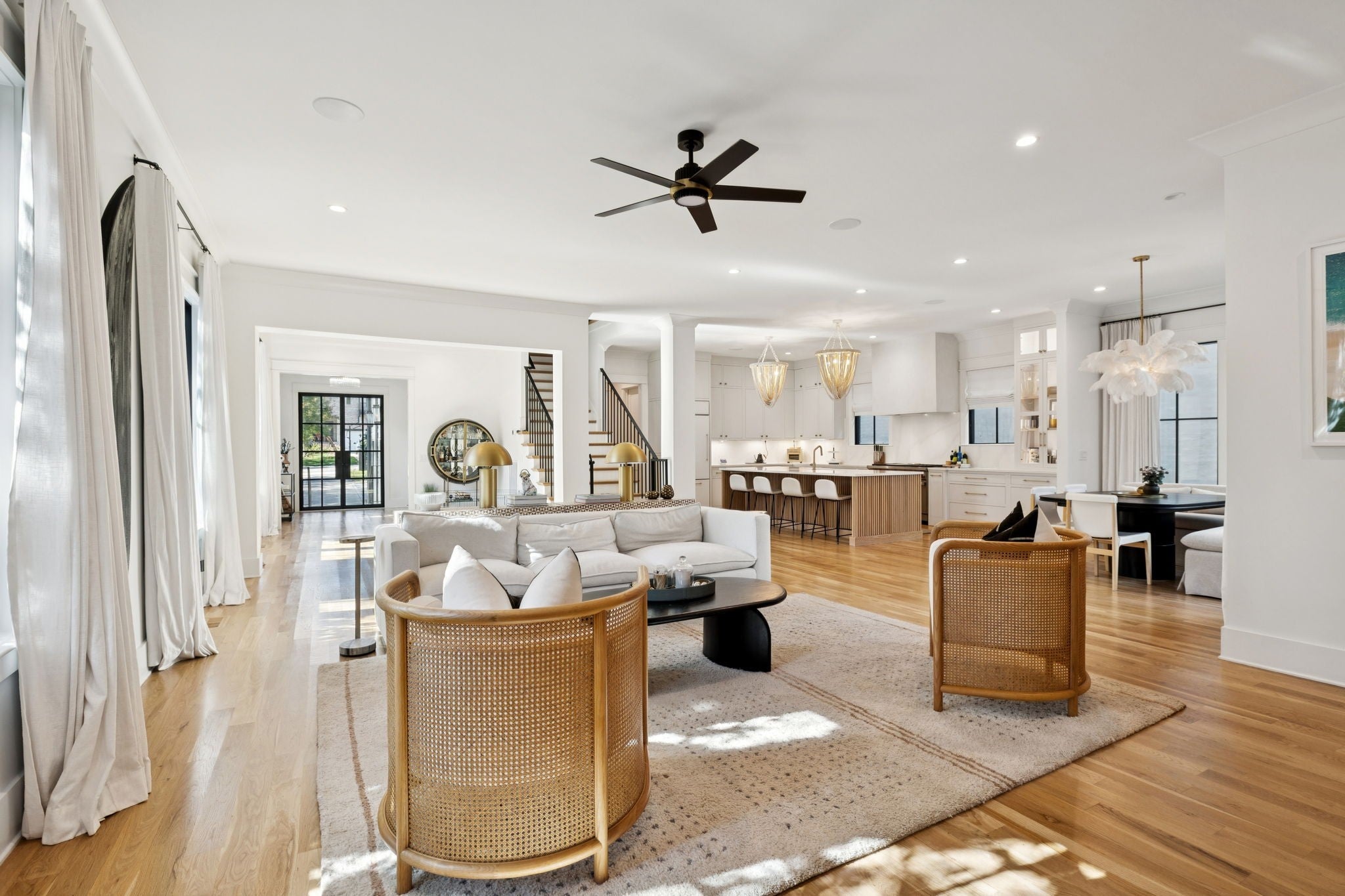 Photo of Listing #3039410