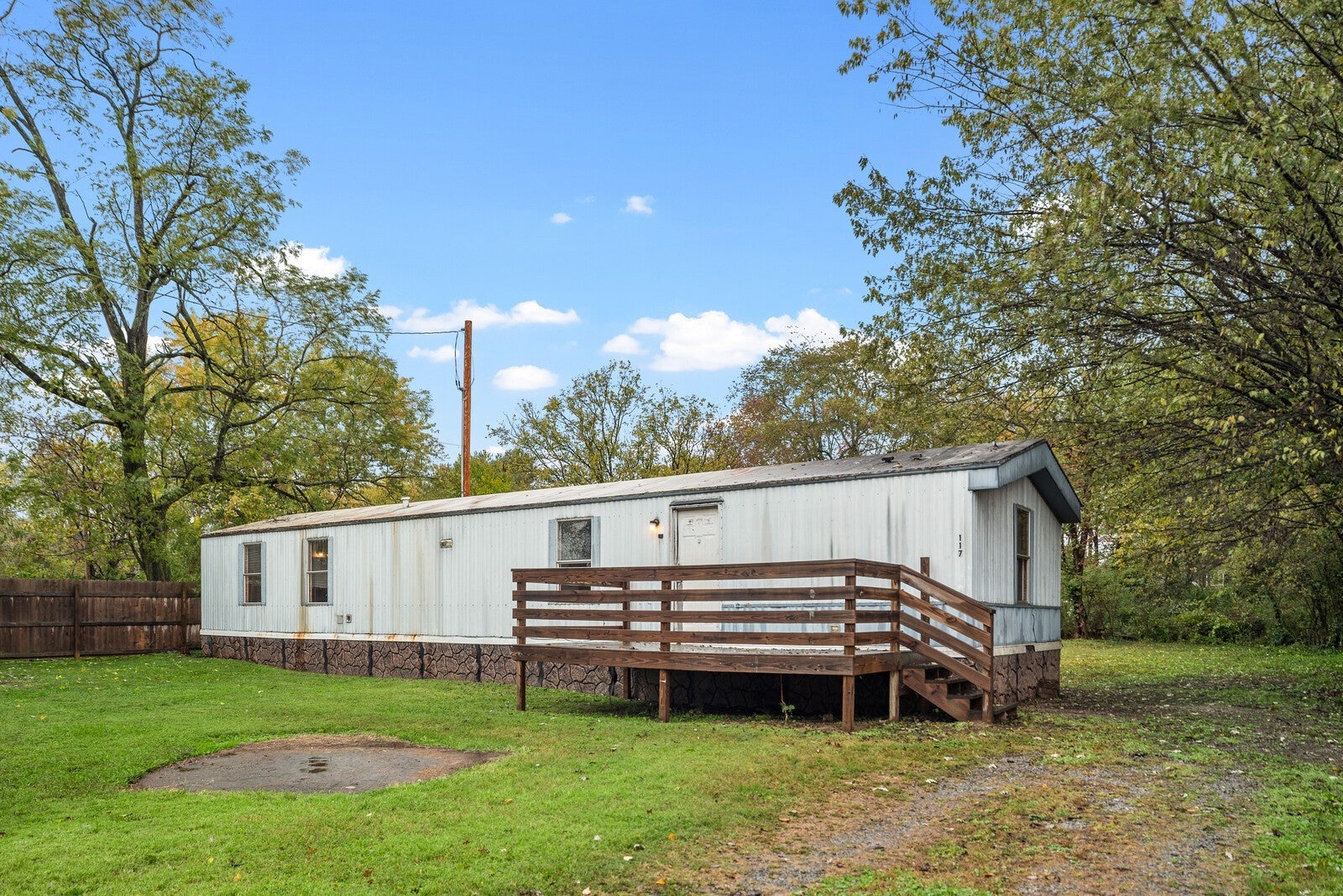 Photo for MLS 3039570 in 117 Church St Portland, TN - 37148