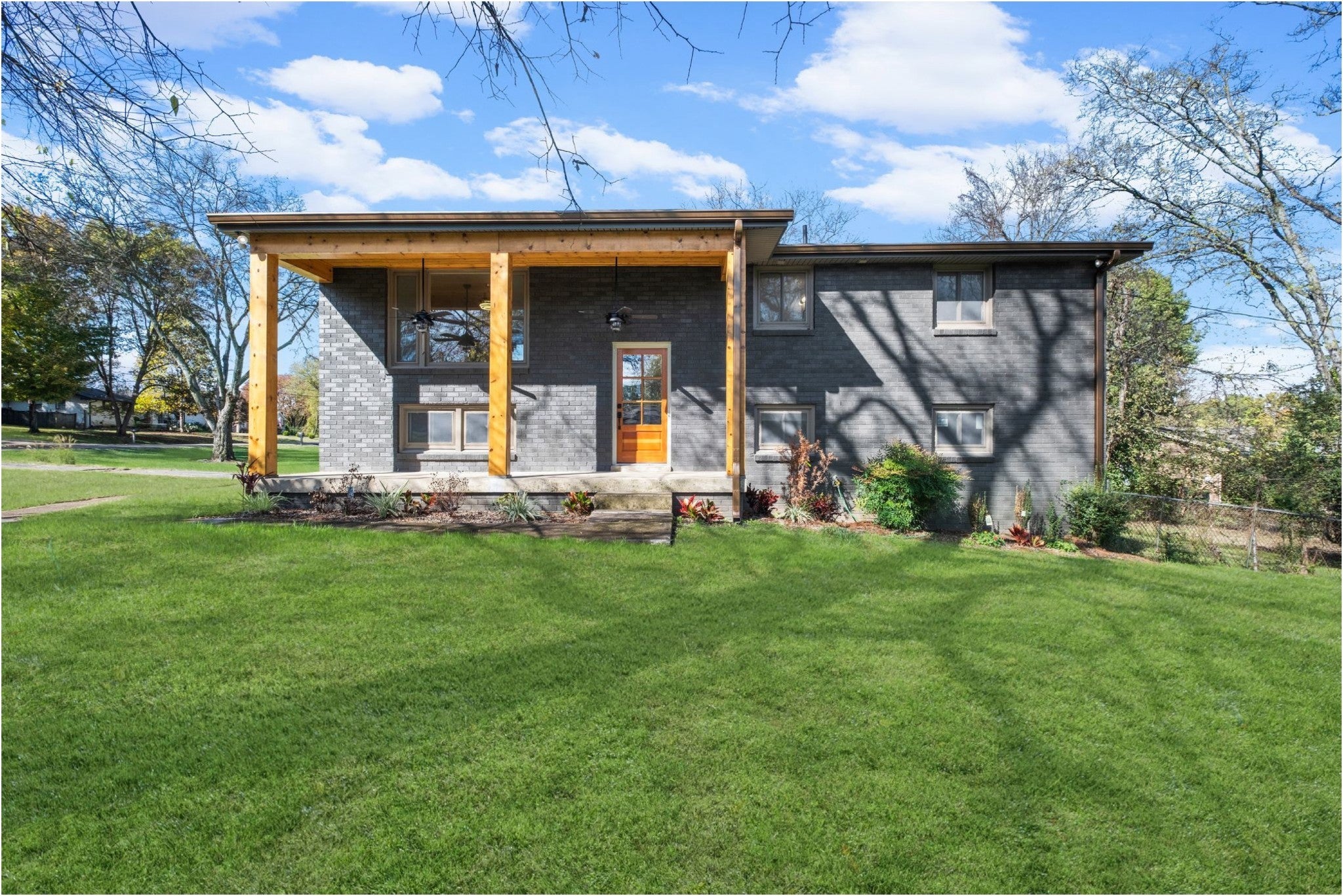 Photo for MLS 3039574 in 127 Veebelt Dr Hendersonville, TN - 37075