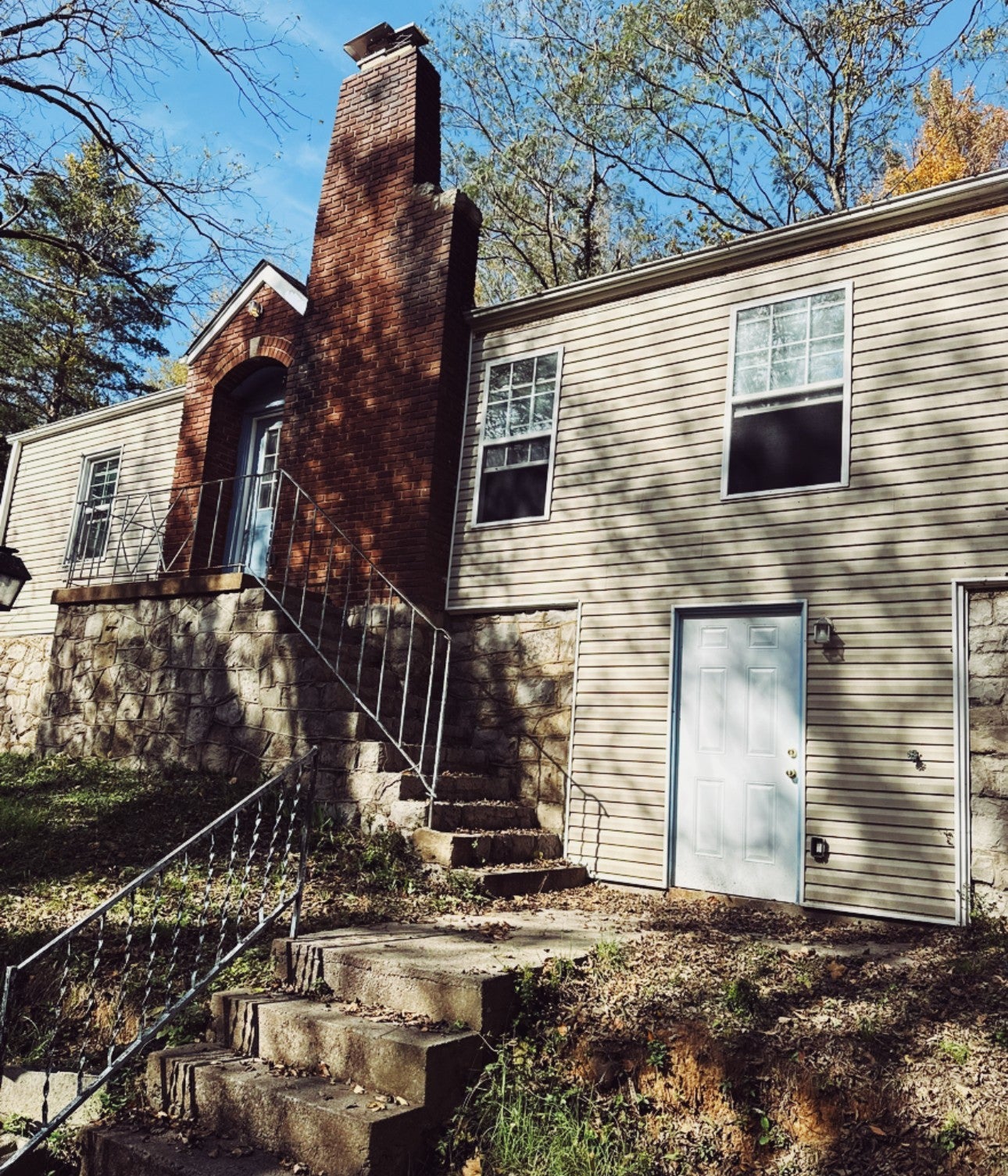 Photo for MLS 3039575 in 315 Hickory Grove Blvd Clarksville, TN - 37040