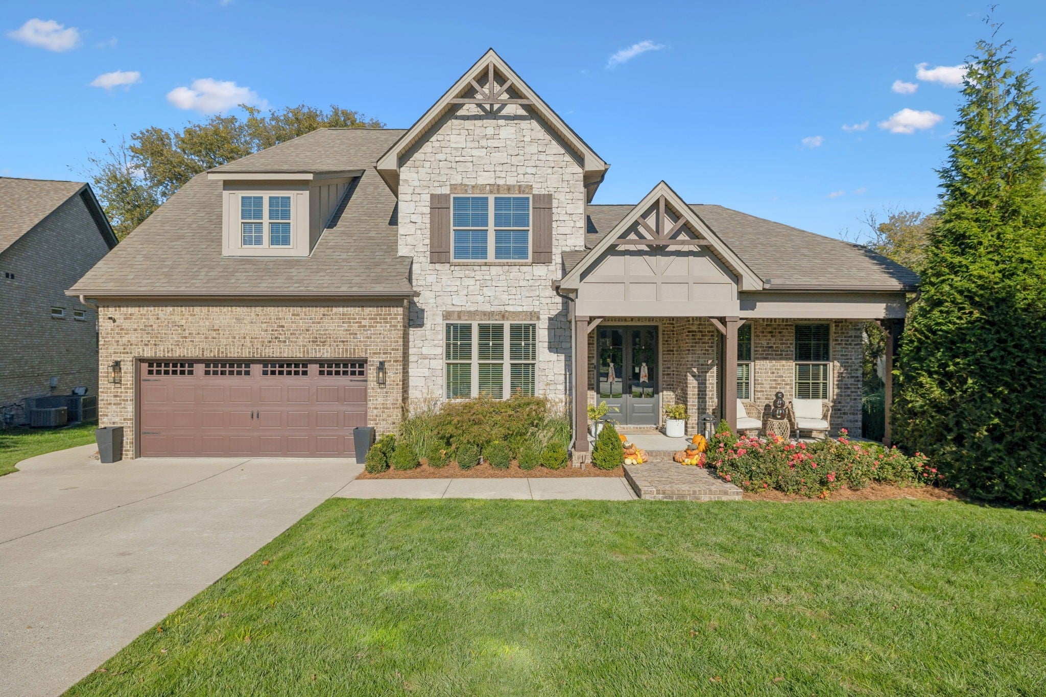 Photo for MLS 3039606 in 2734 Paddock Park Dr Thompsons Station, TN - 37179