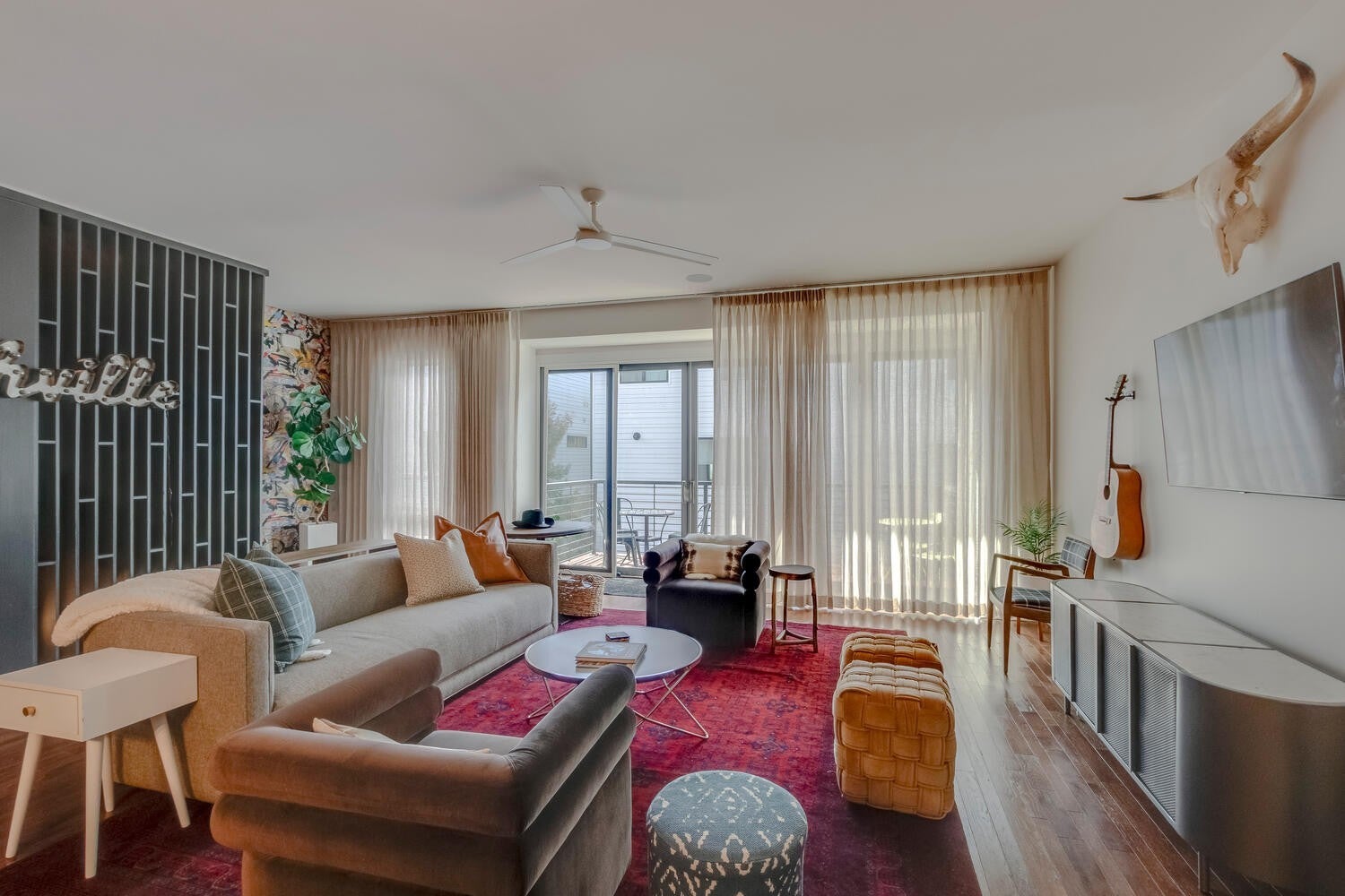 Photo of Listing #3039701