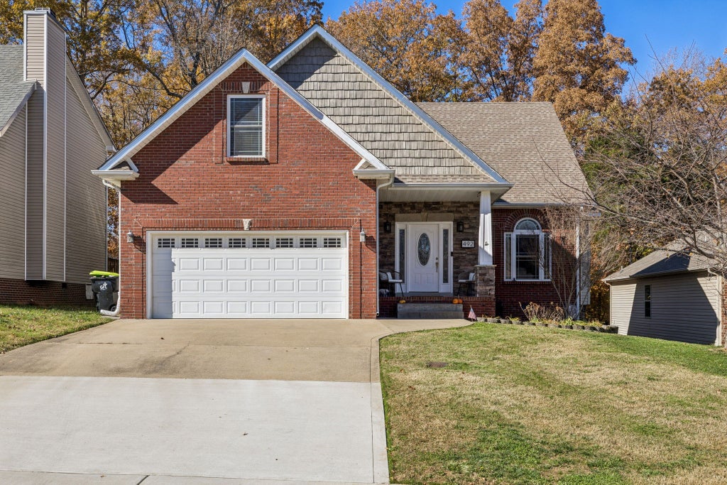 492 Parkvue Village Way, Clarksville